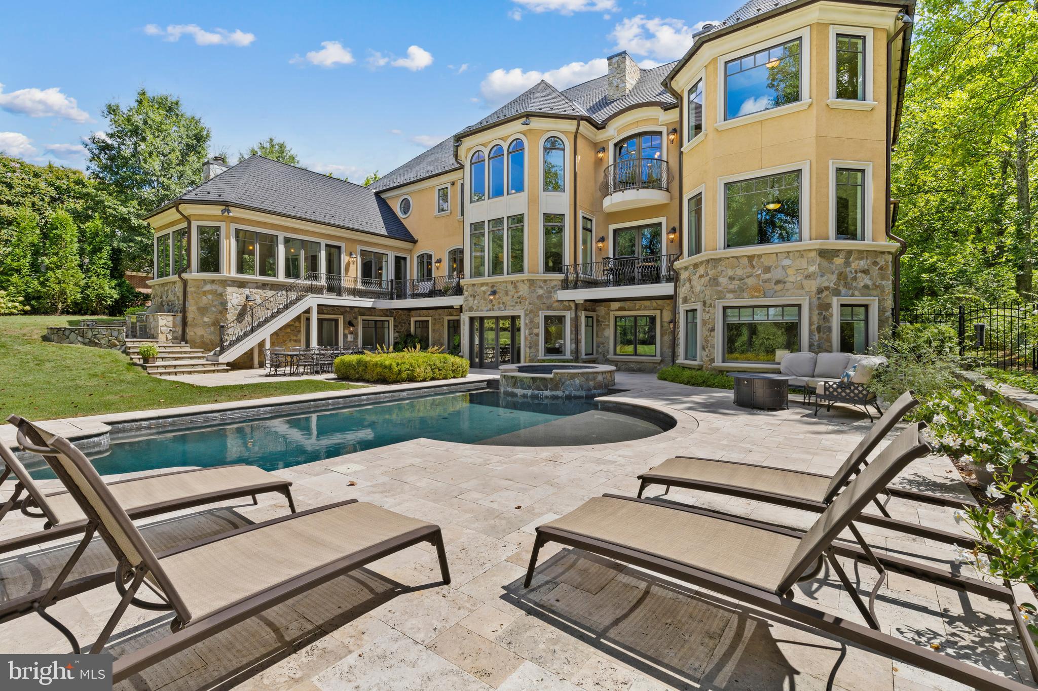 BYWATER ESTATES - Residential