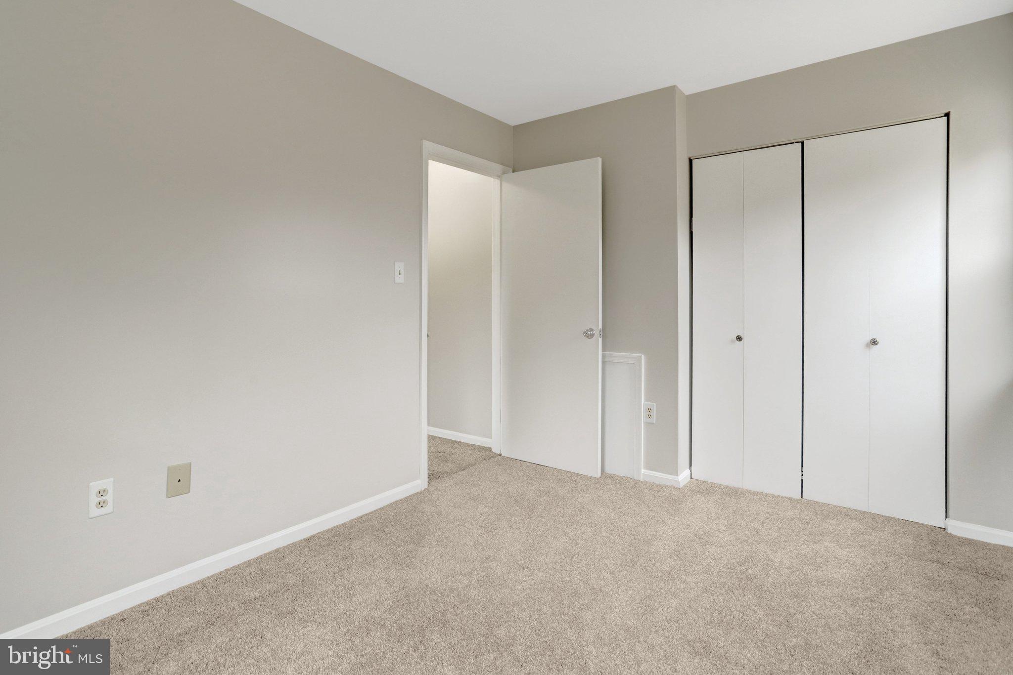 BURKE MANOR - Residential