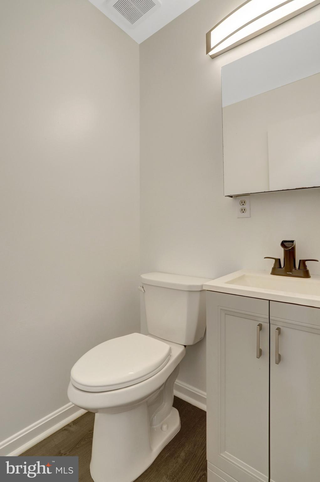 BURKE MANOR - Residential