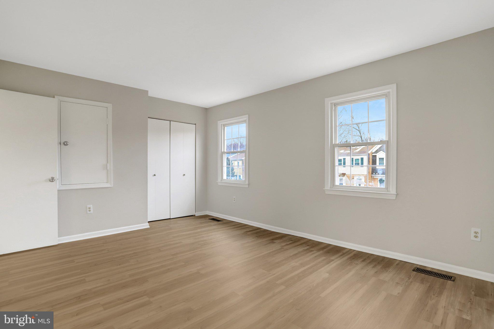 BURKE MANOR - Residential