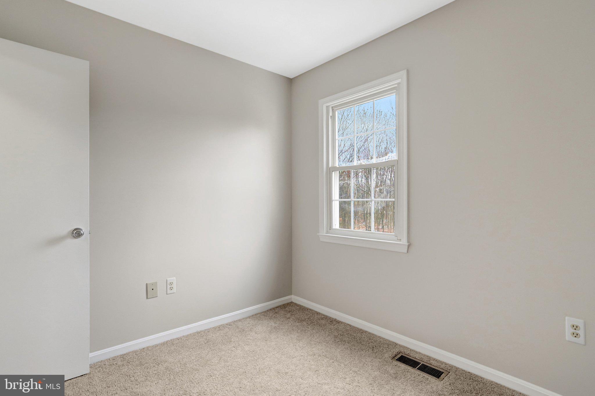 BURKE MANOR - Residential