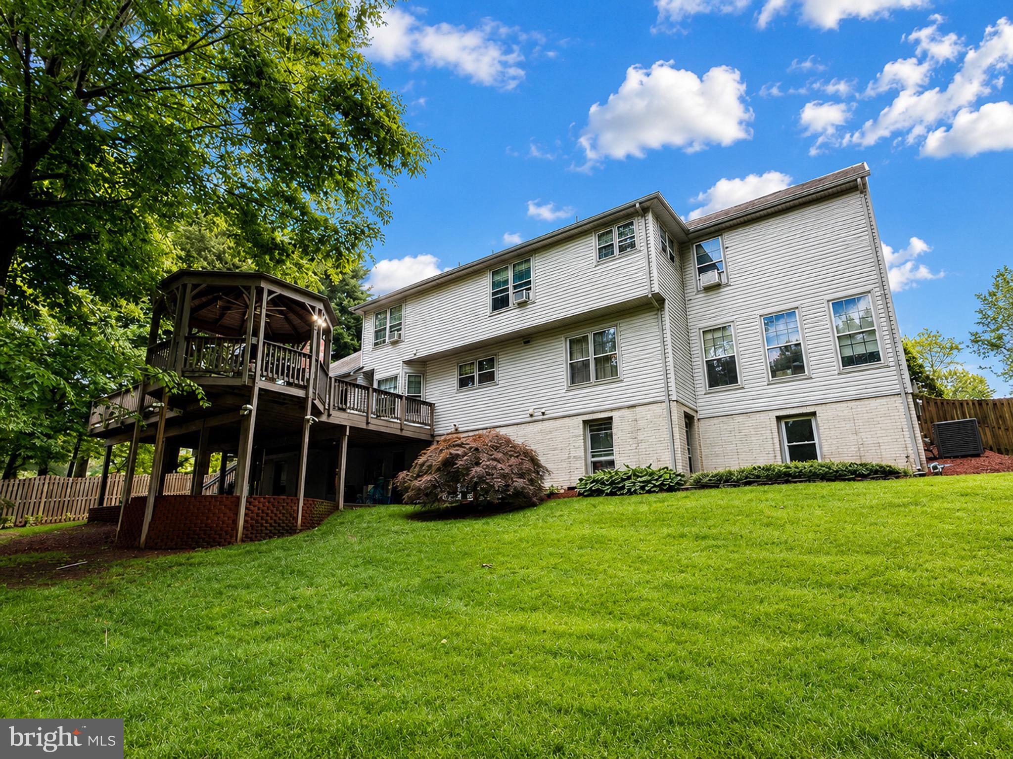 3934 SPIREA COURT