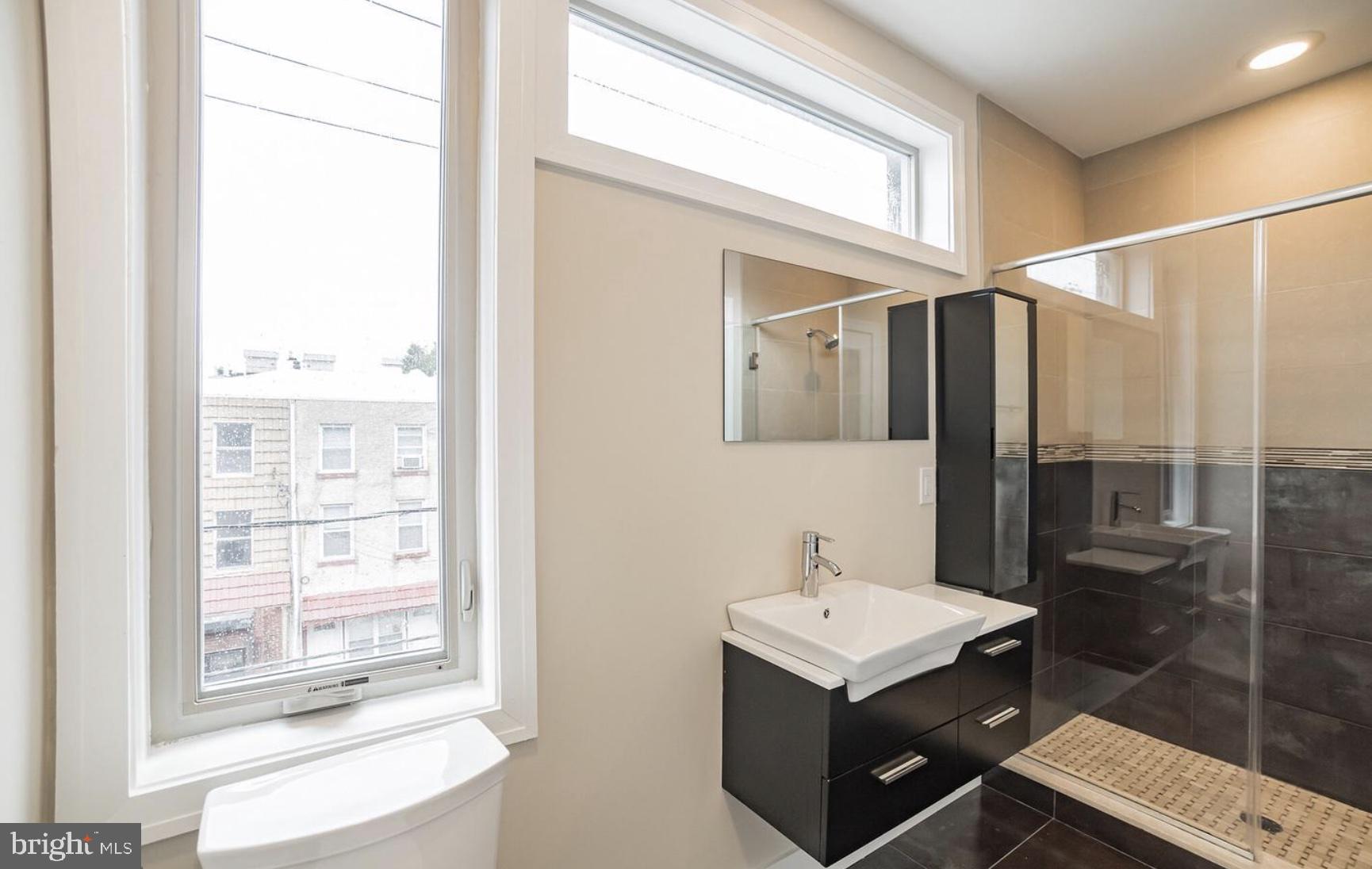 OLDE KENSINGTON - Residential Lease