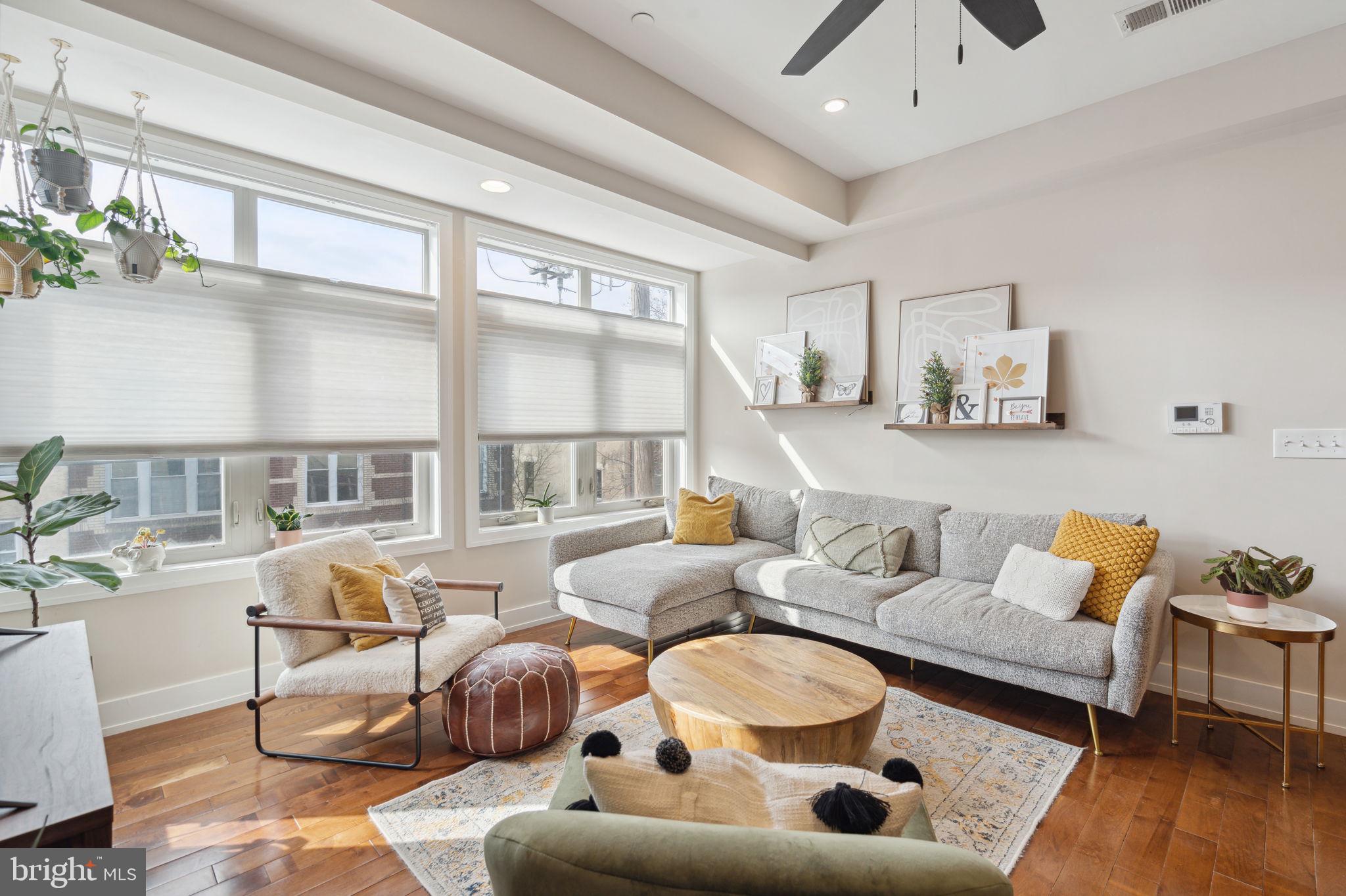 OLDE KENSINGTON - Residential Lease