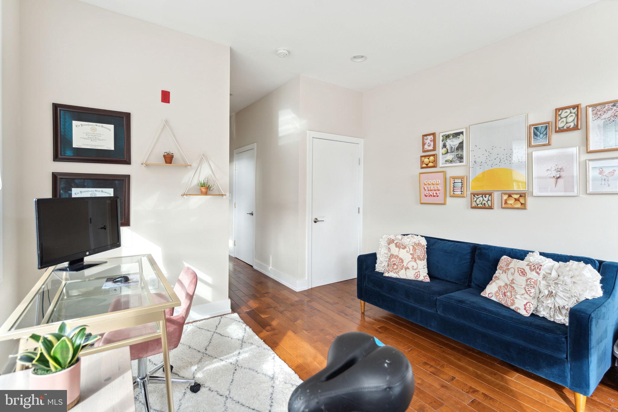 OLDE KENSINGTON - Residential Lease