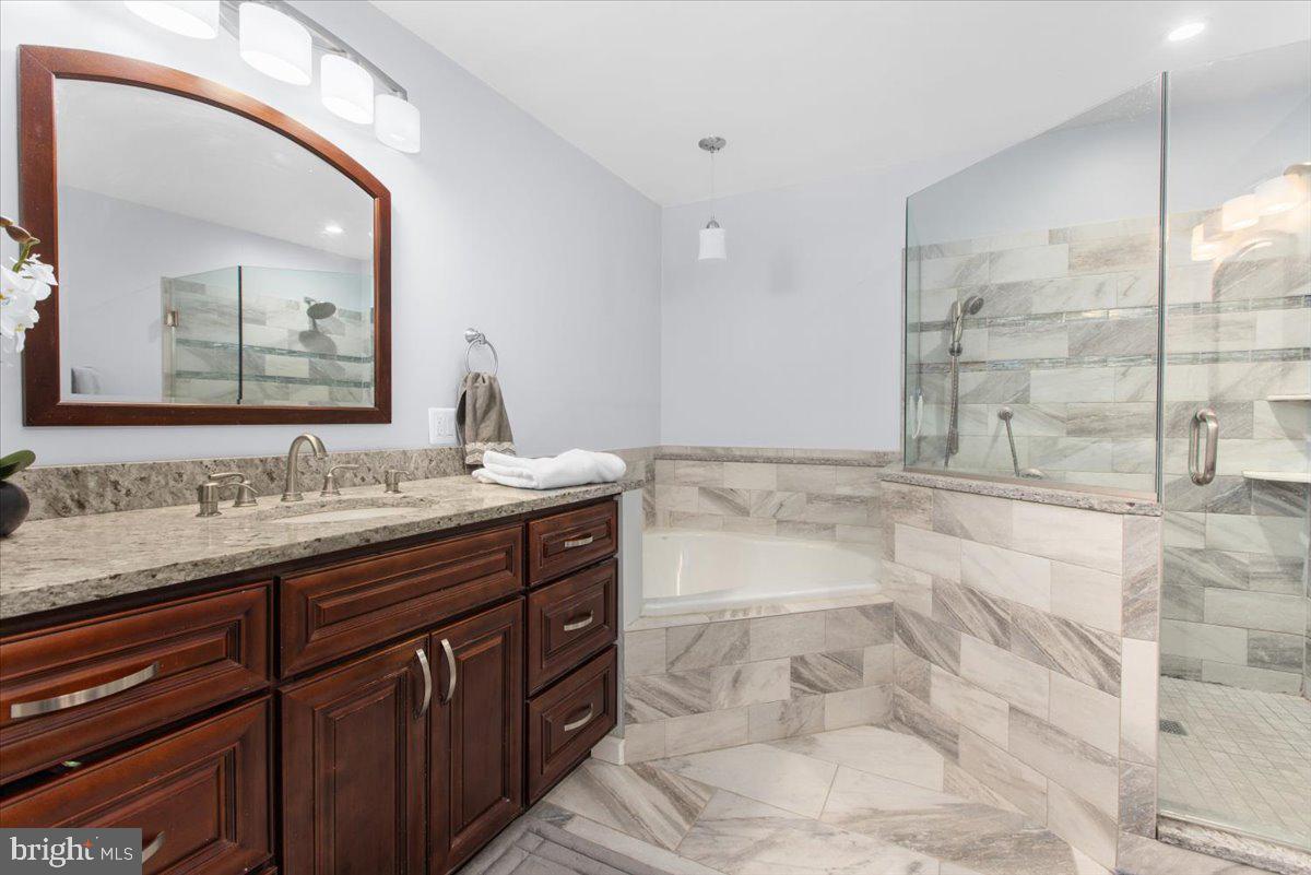 CHEVAL TRAILS - Residential