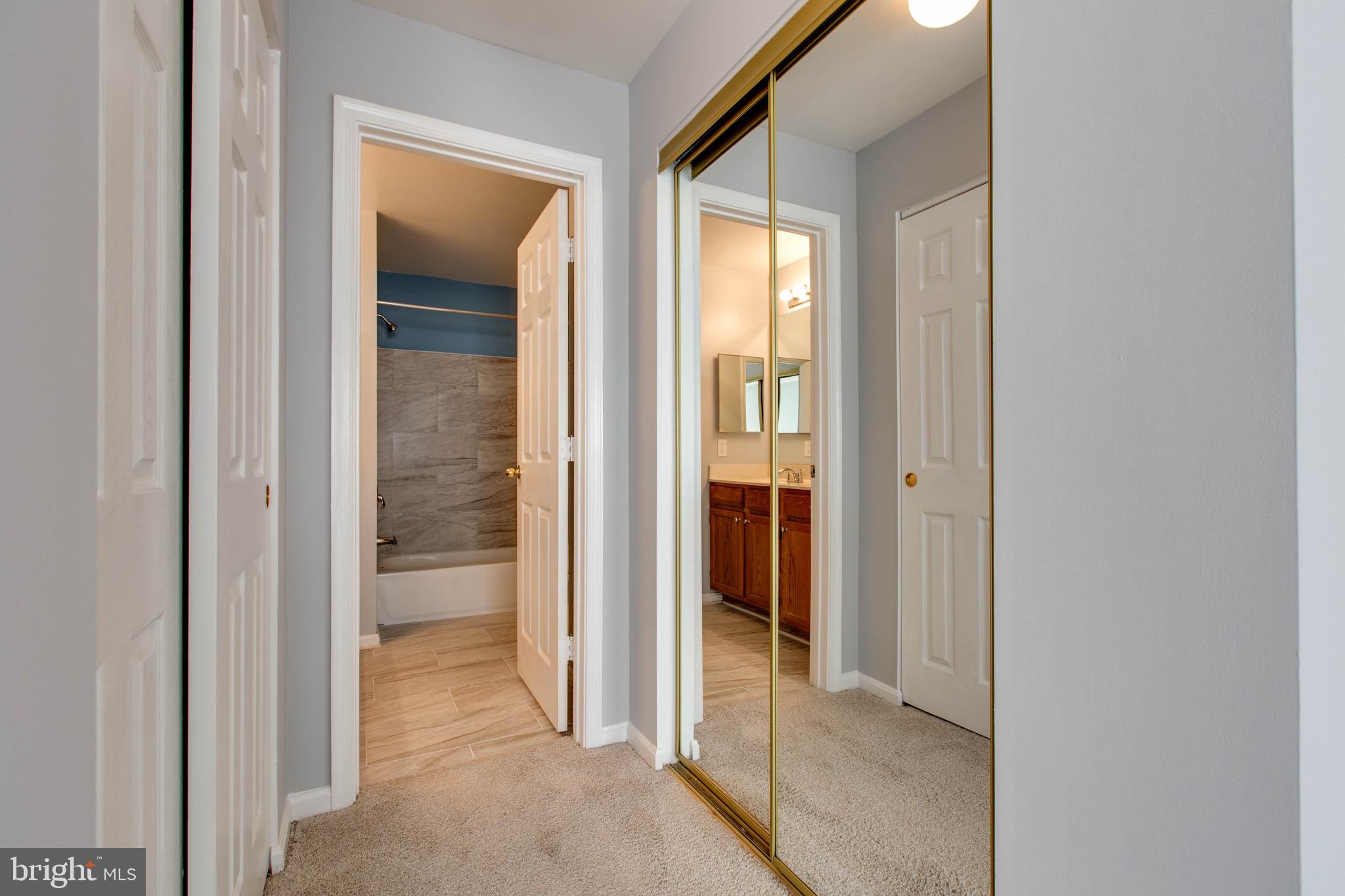 RUSSETT - Residential Lease