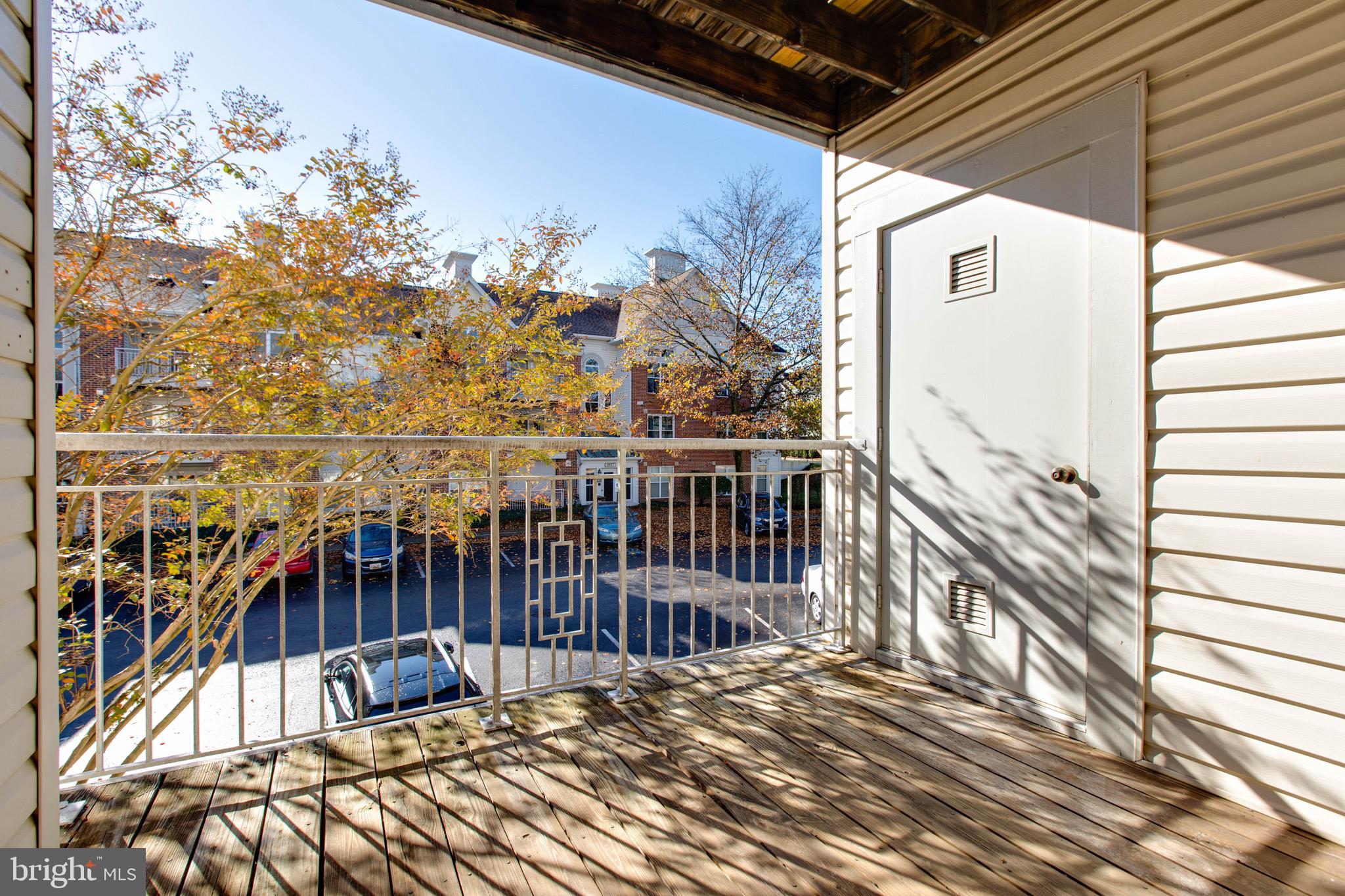 RUSSETT - Residential Lease