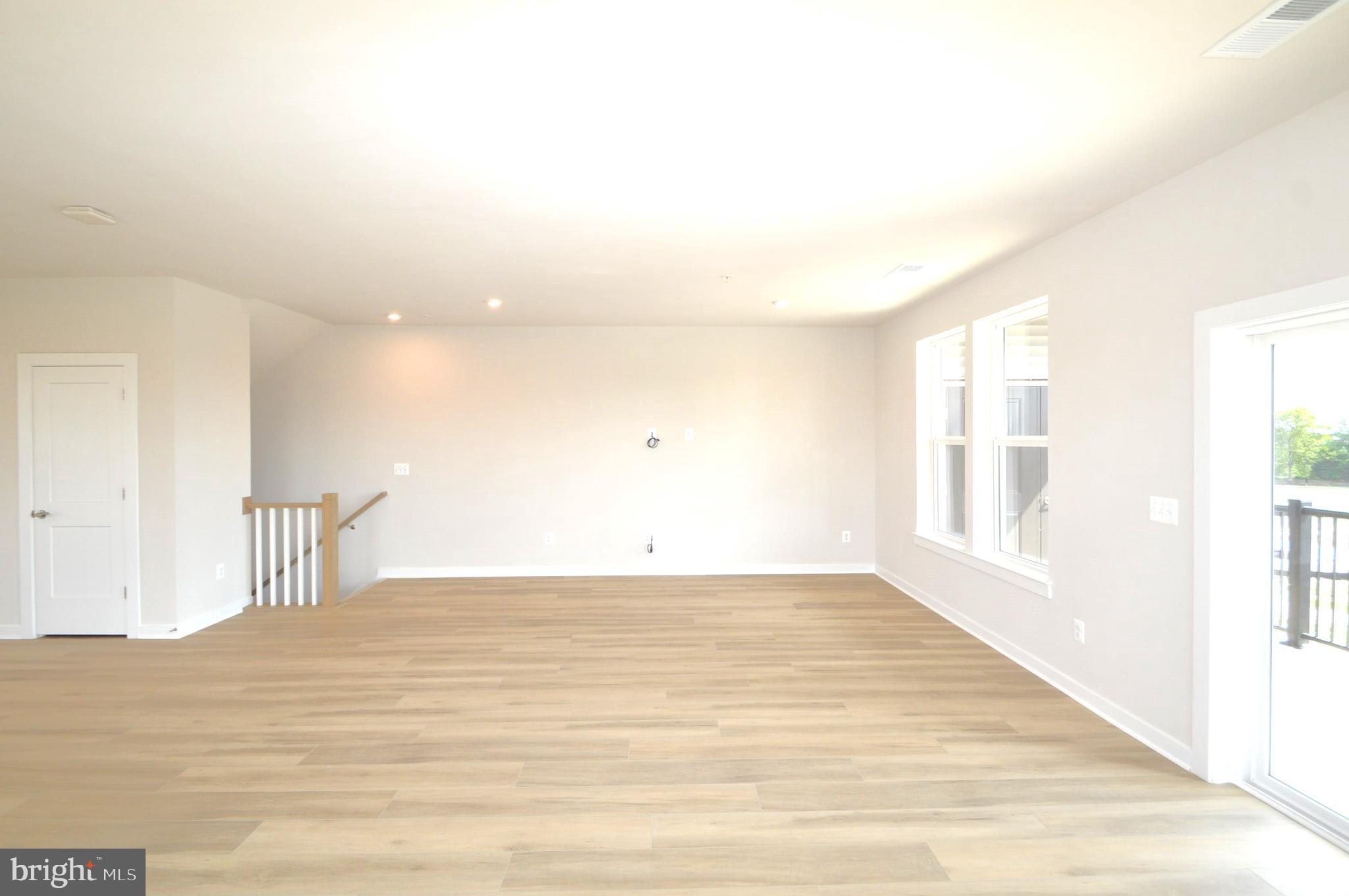 ASHBURN STATION - Residential Lease