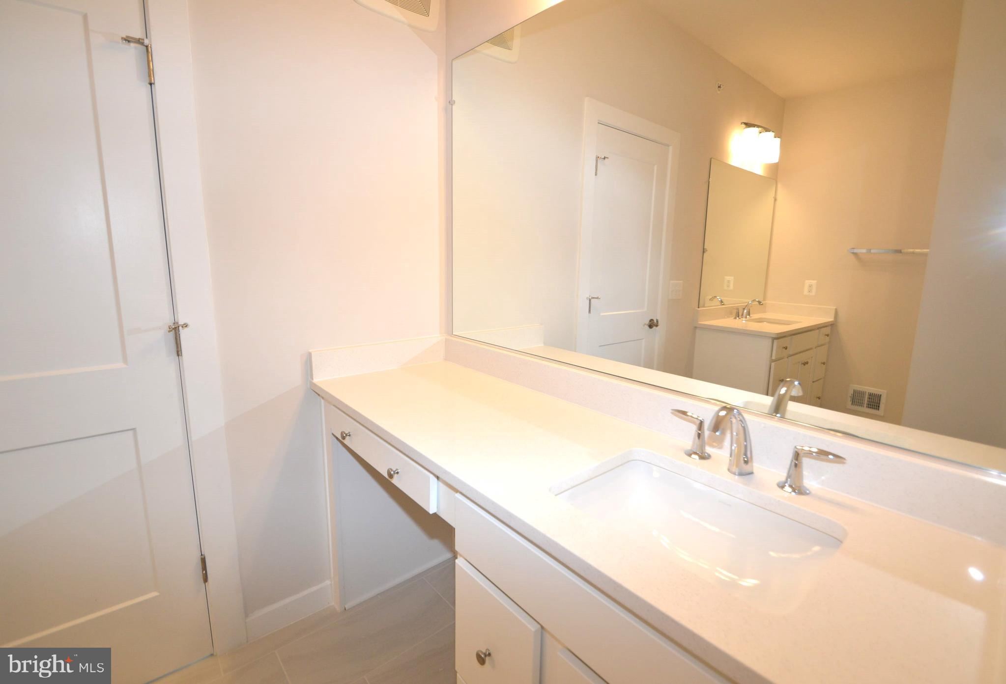 ASHBURN STATION - Residential Lease