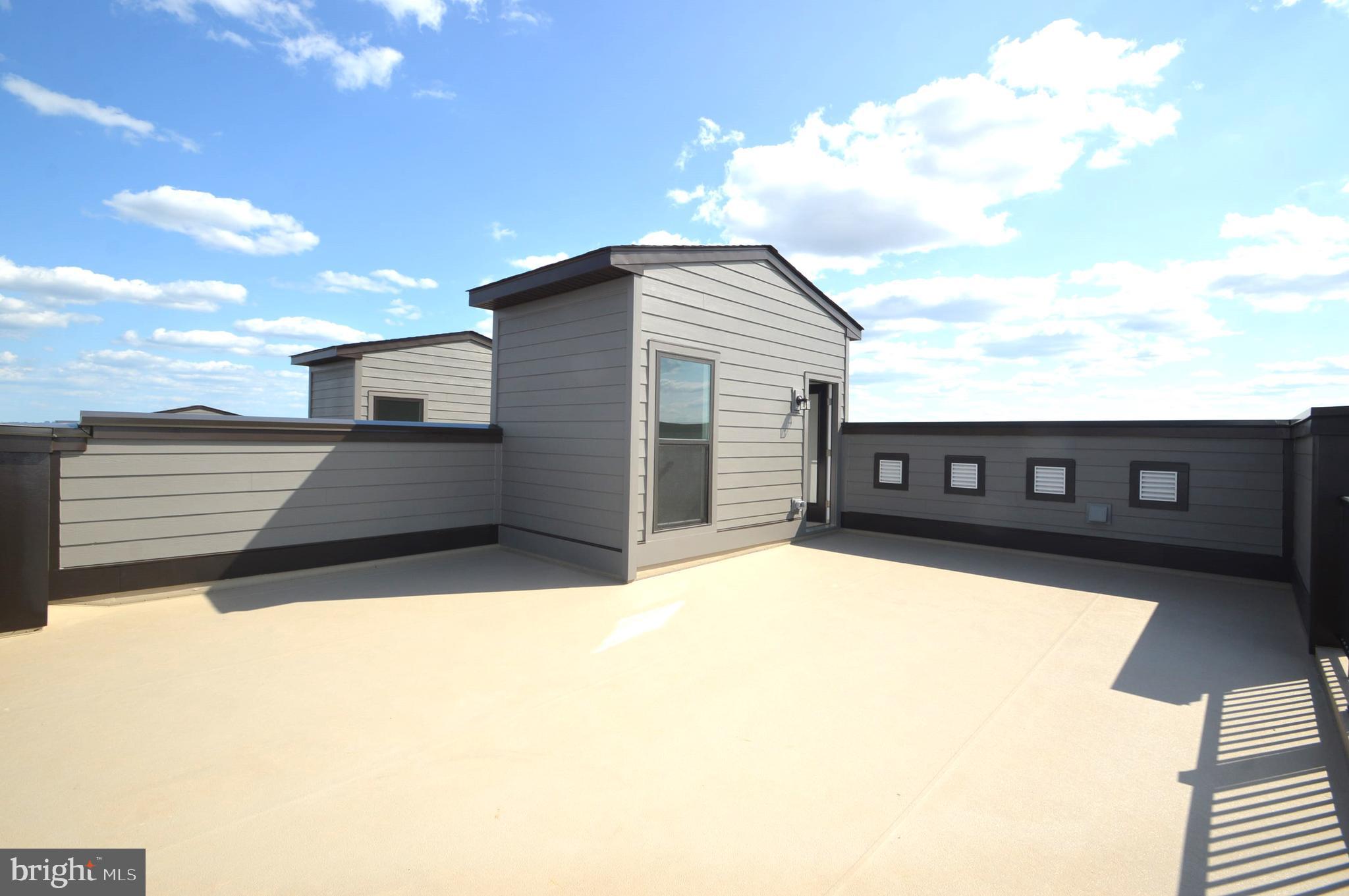 ASHBURN STATION - Residential Lease