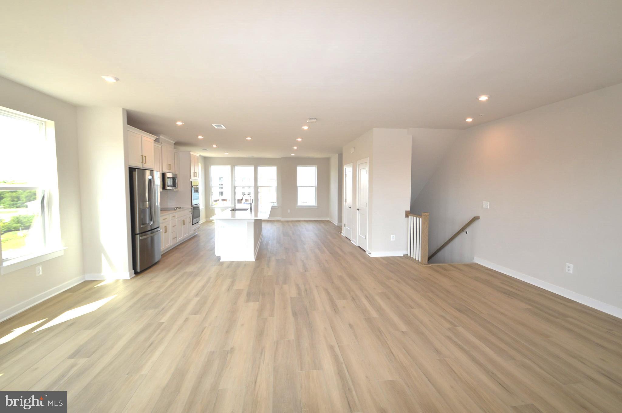 ASHBURN STATION - Residential Lease