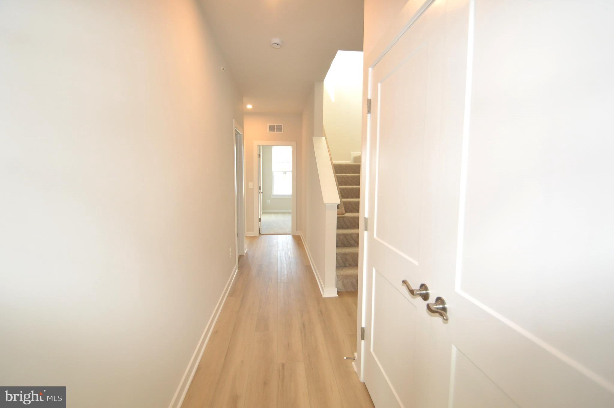 ASHBURN STATION - Residential Lease