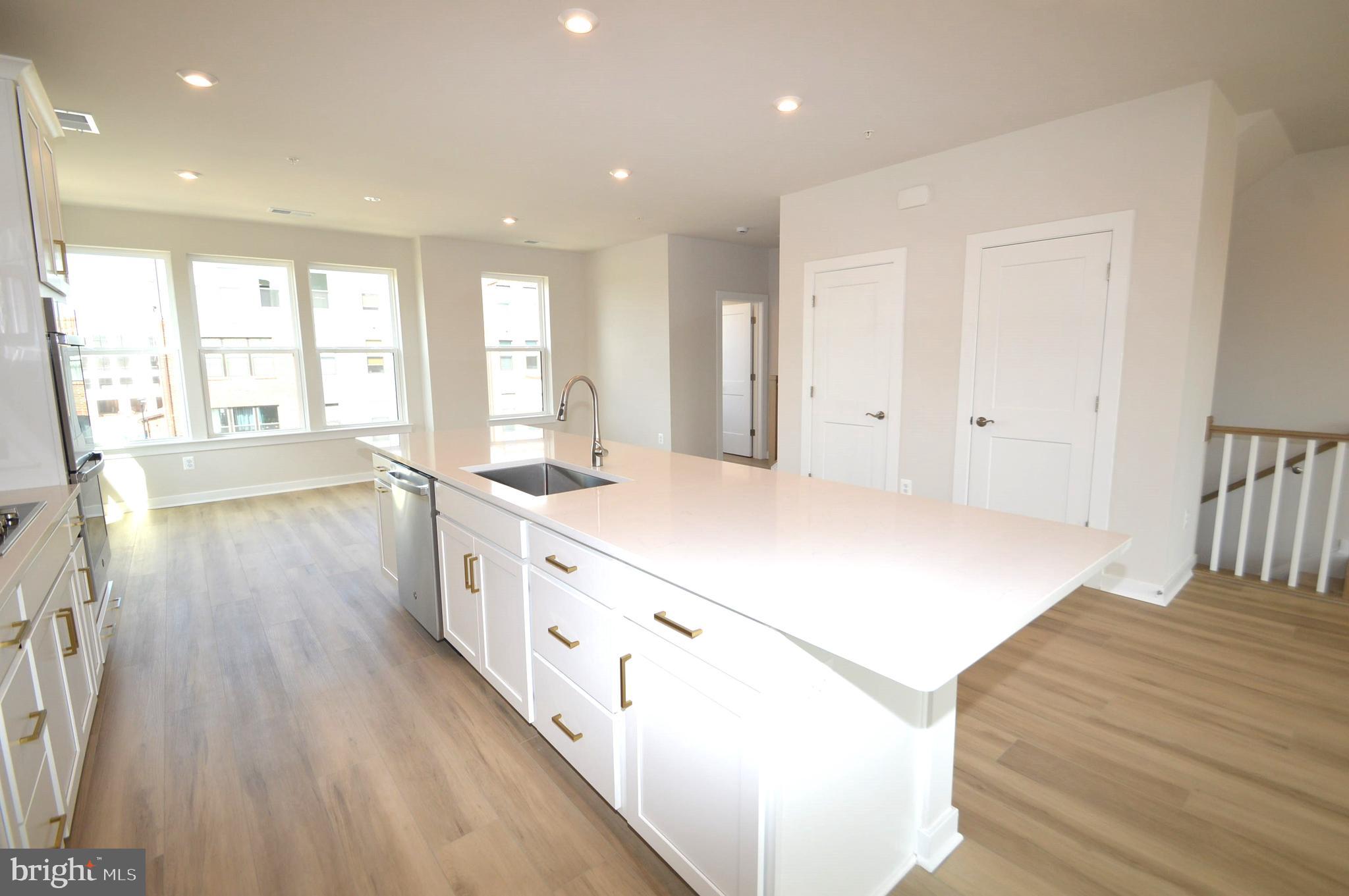 ASHBURN STATION - Residential Lease