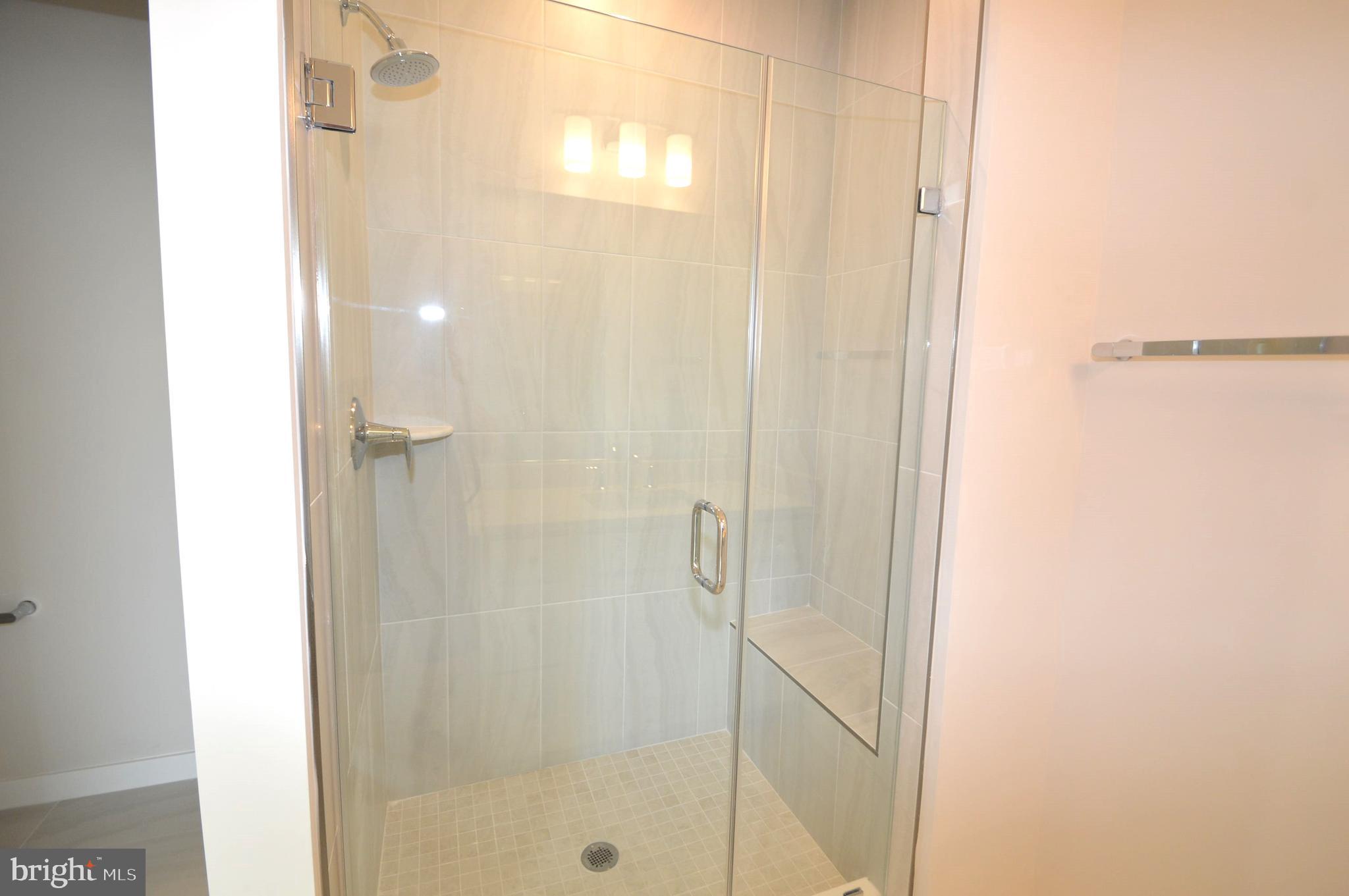 ASHBURN STATION - Residential Lease