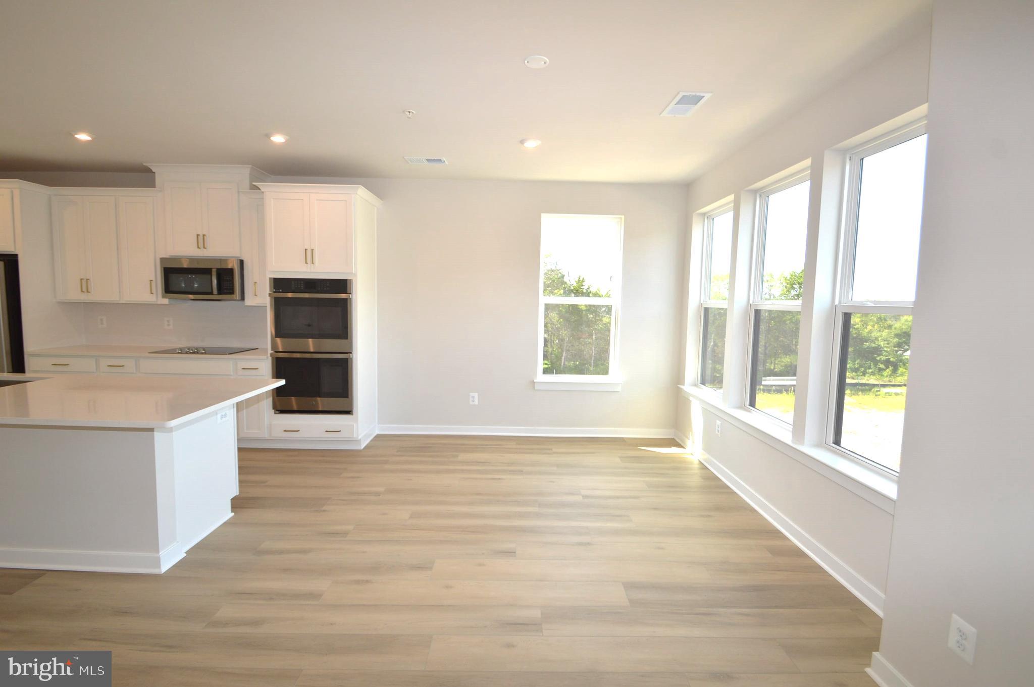 ASHBURN STATION - Residential Lease