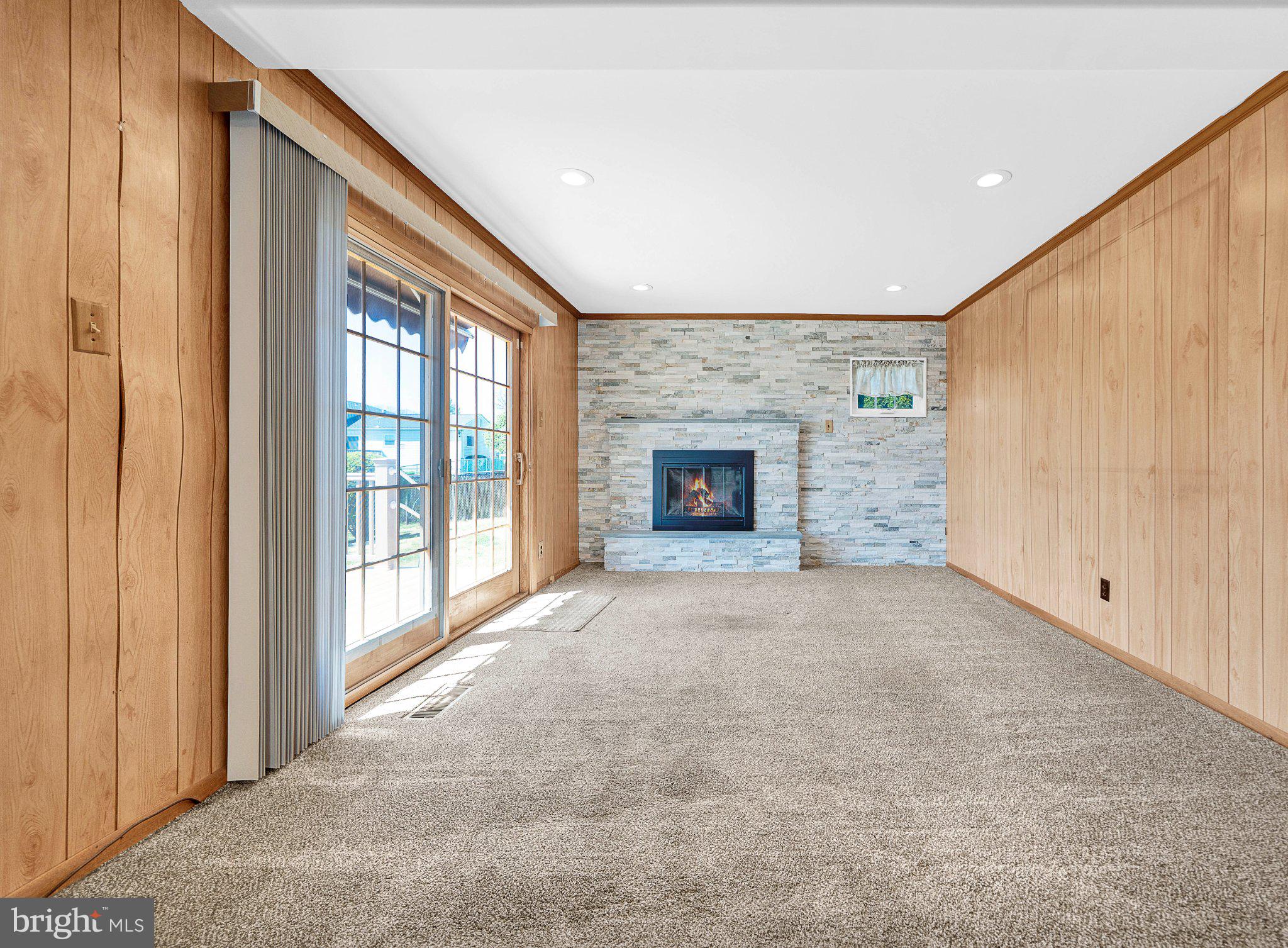 WOODLYN WEST - Residential