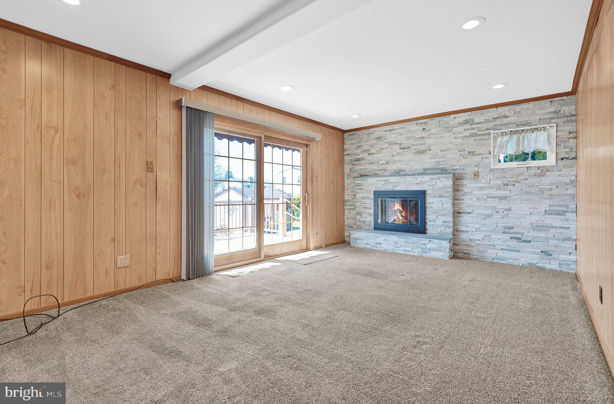 WOODLYN WEST - Residential