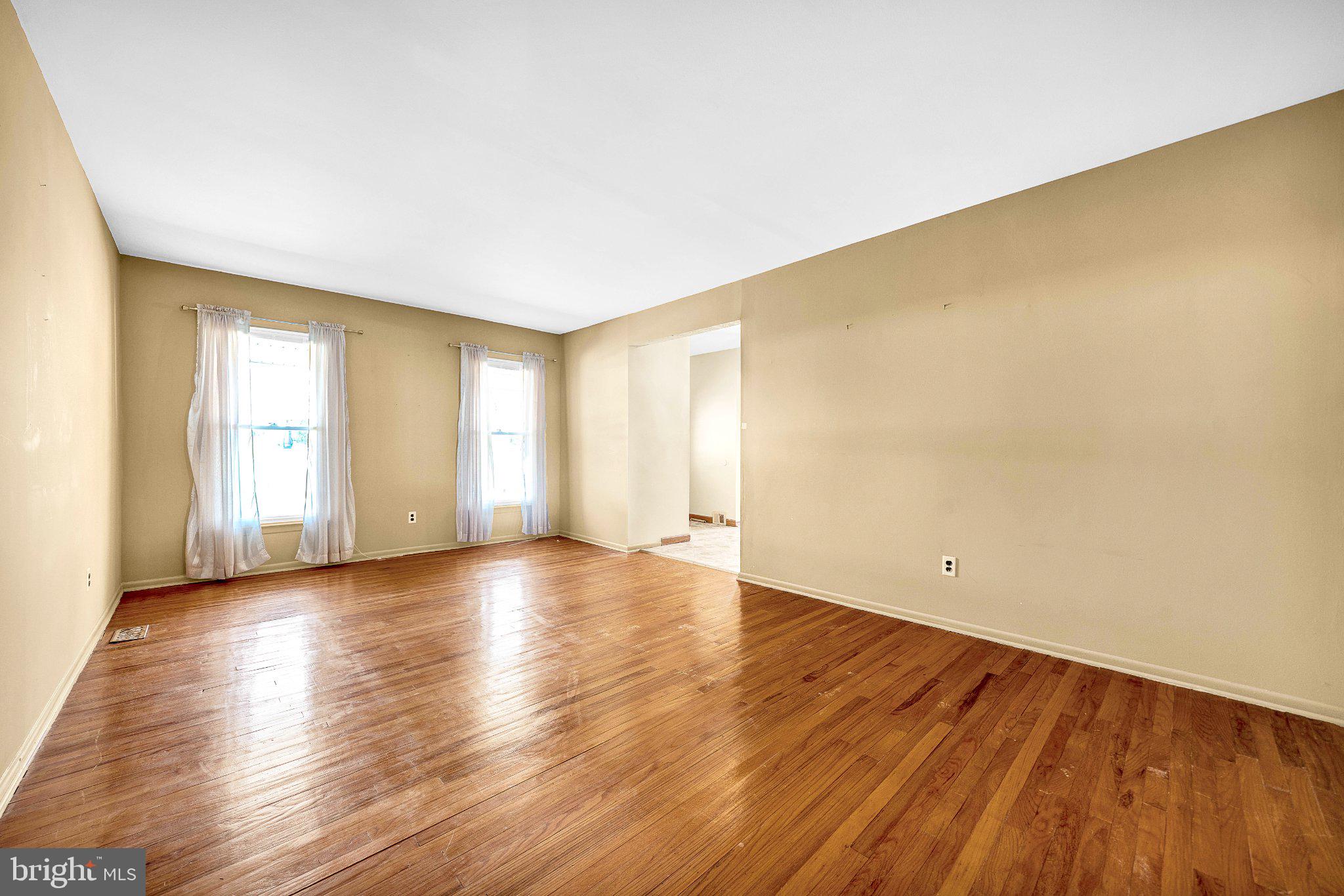 WOODLYN WEST - Residential