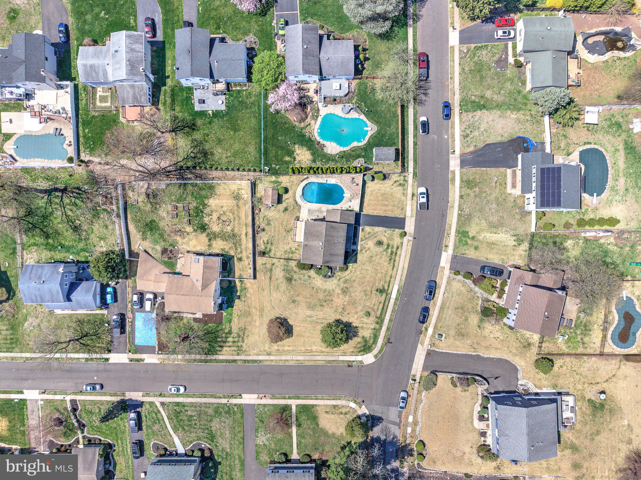 WOODLYN WEST - Residential