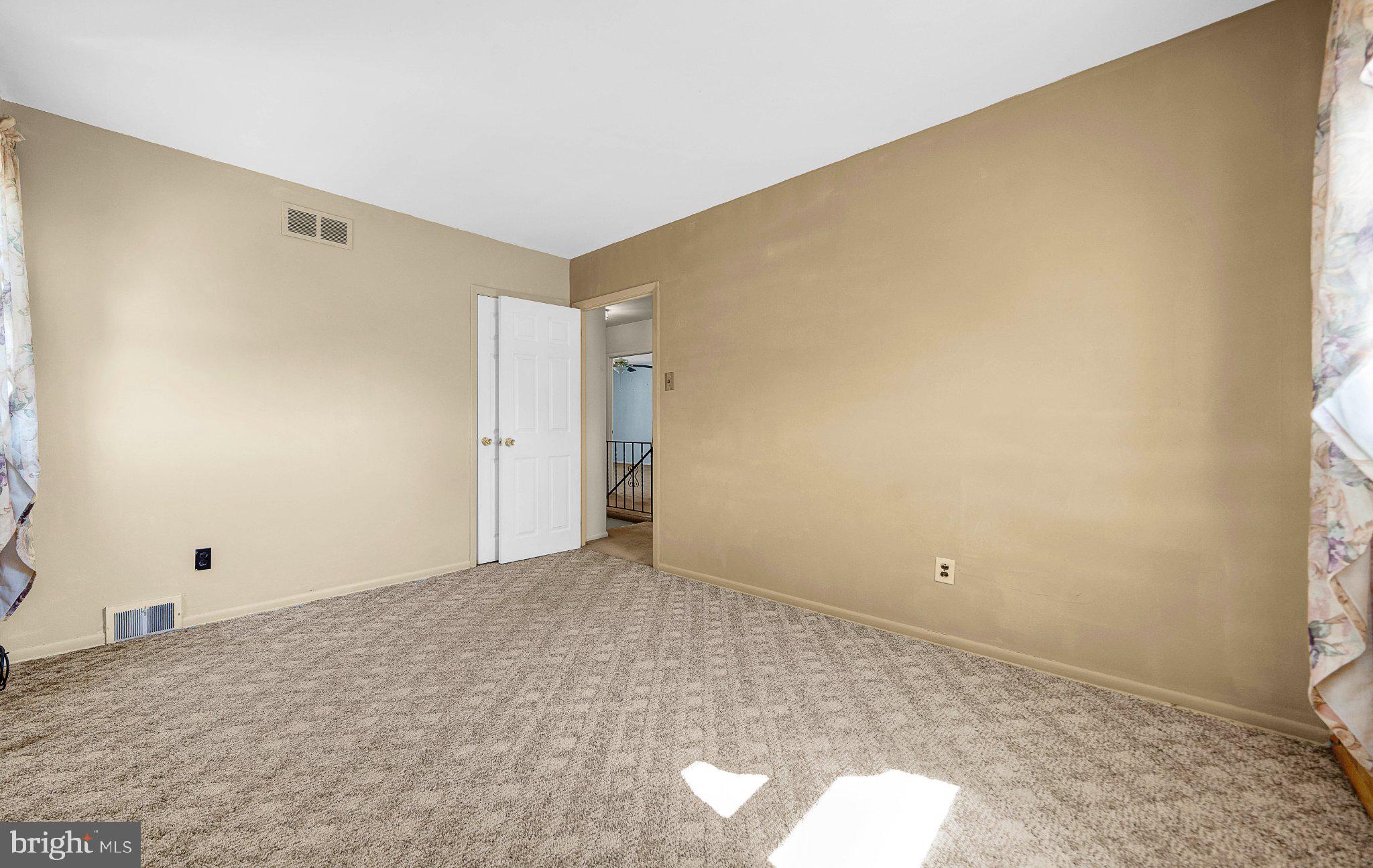 WOODLYN WEST - Residential