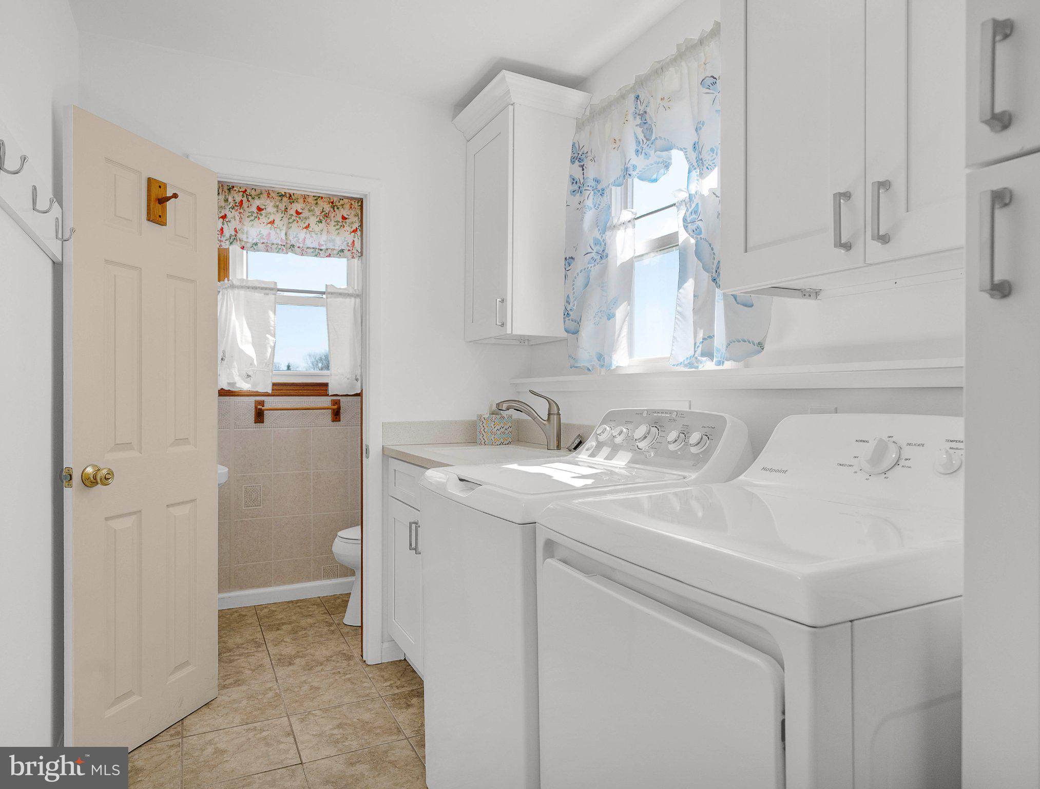 WOODLYN WEST - Residential