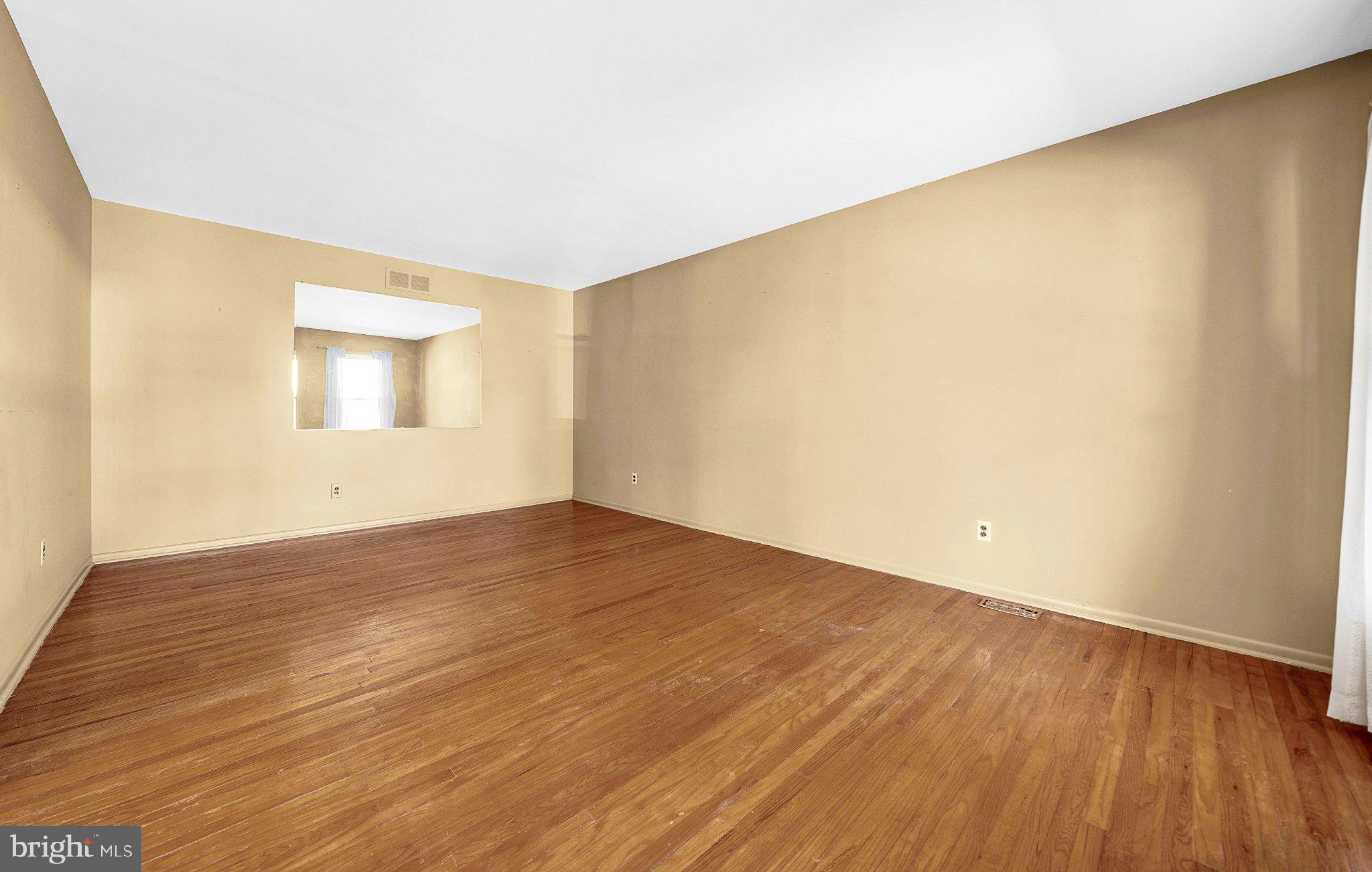 WOODLYN WEST - Residential