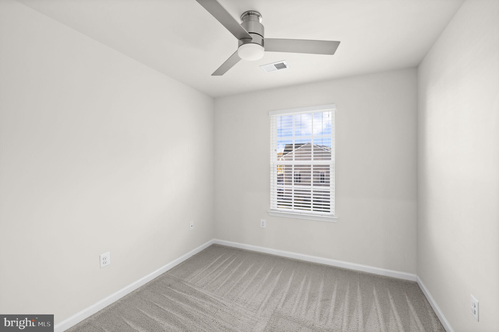 COURTHOUSE COMMONS - Residential