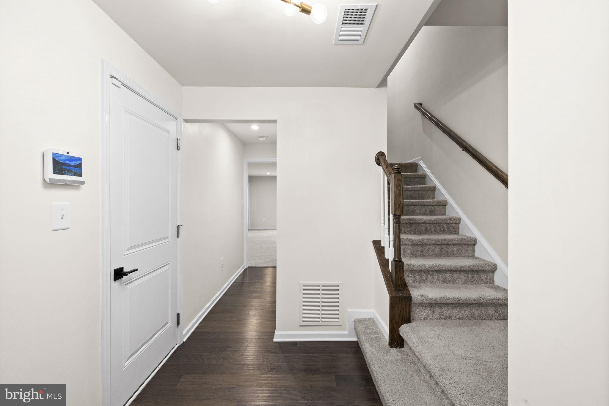 COURTHOUSE COMMONS - Residential