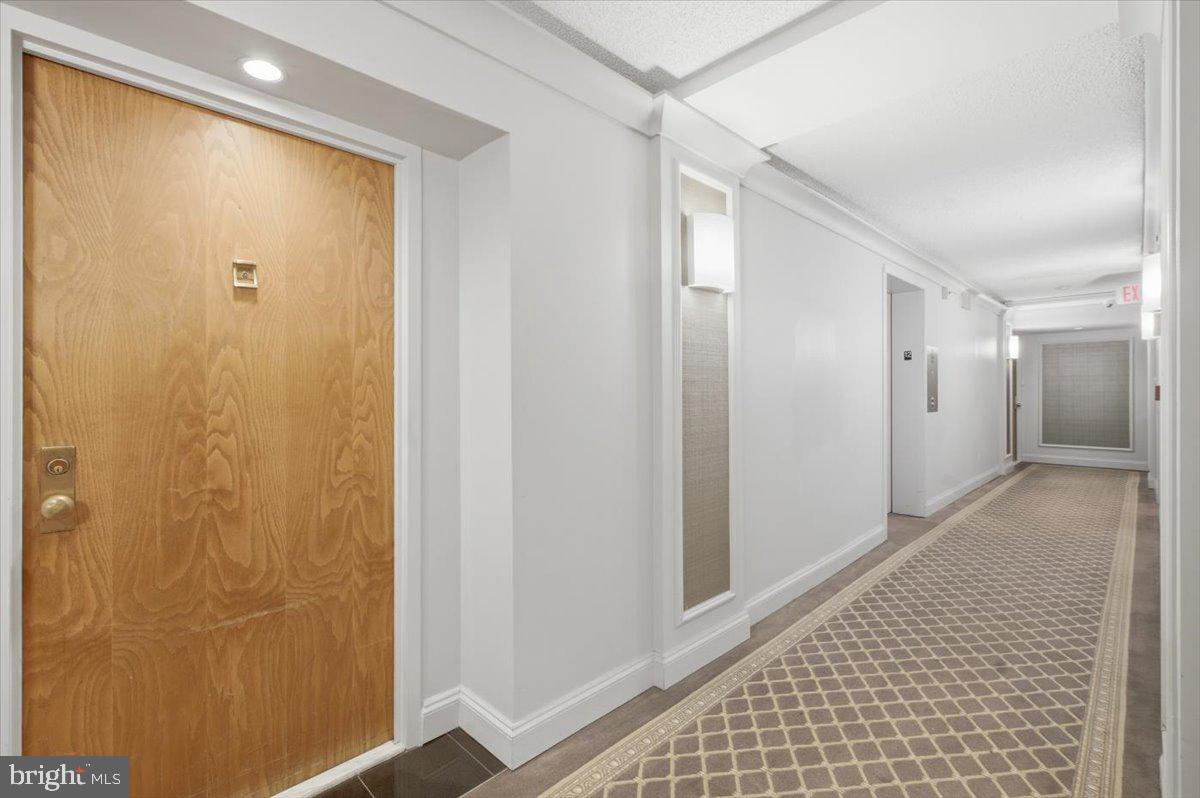 REGENCY AT MCLEAN - Residential