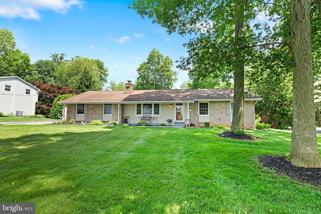 Photo of 4025 Nolt Road, MOUNT JOY, PA 17552 (MLS # PALA2071118)