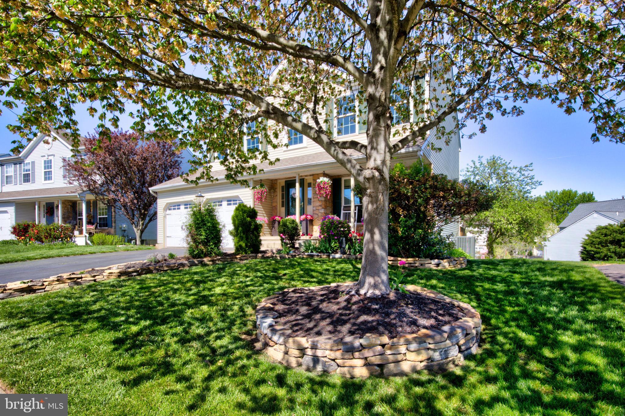 432 CANDLEWOOD WAY