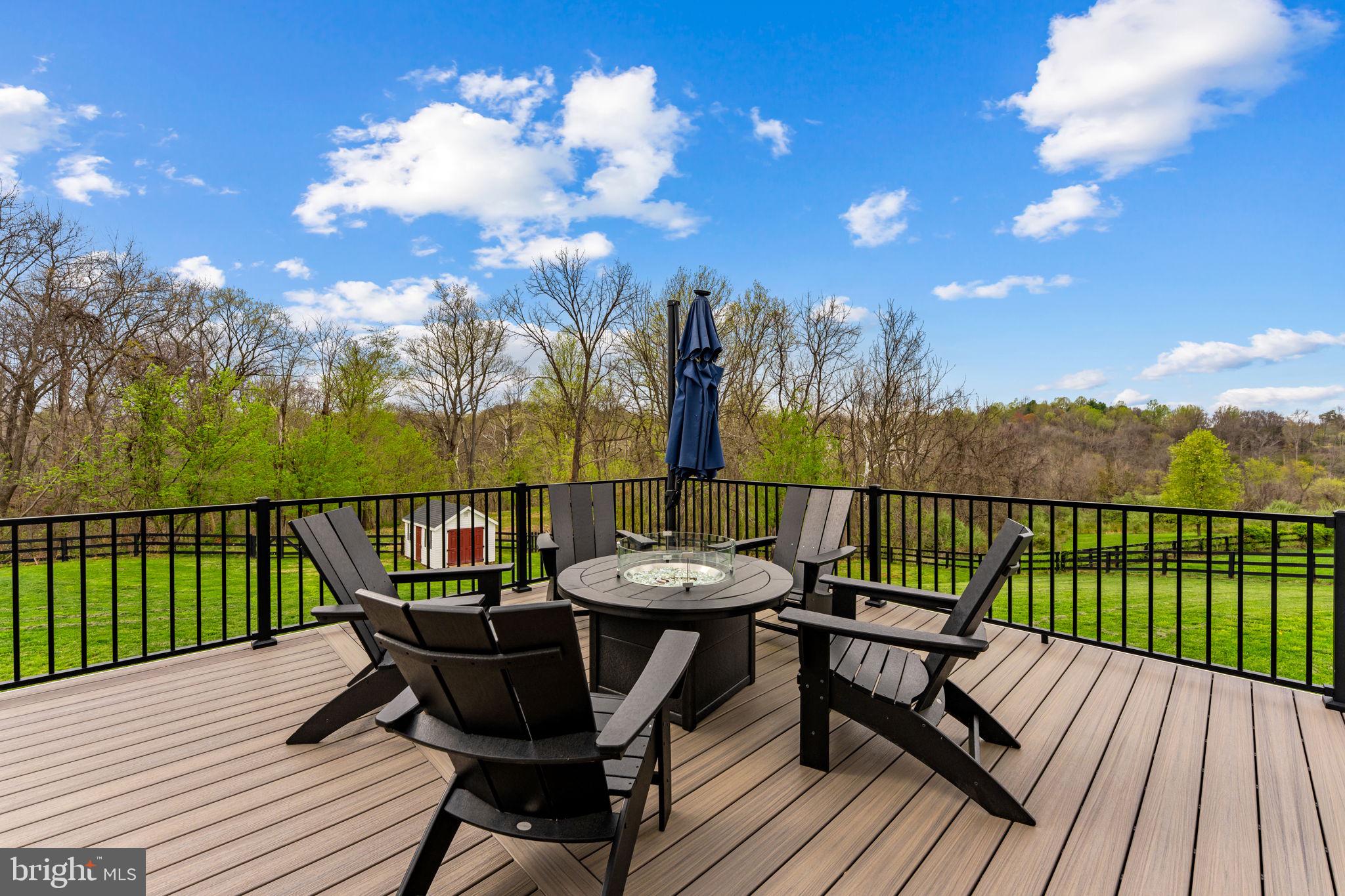 WATERFORD DOWNS - Residential