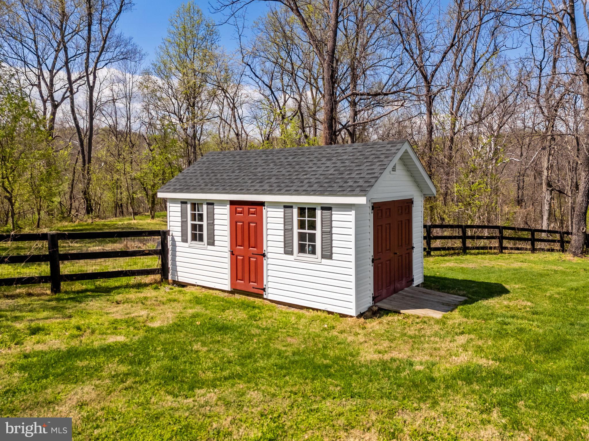 WATERFORD DOWNS - Residential