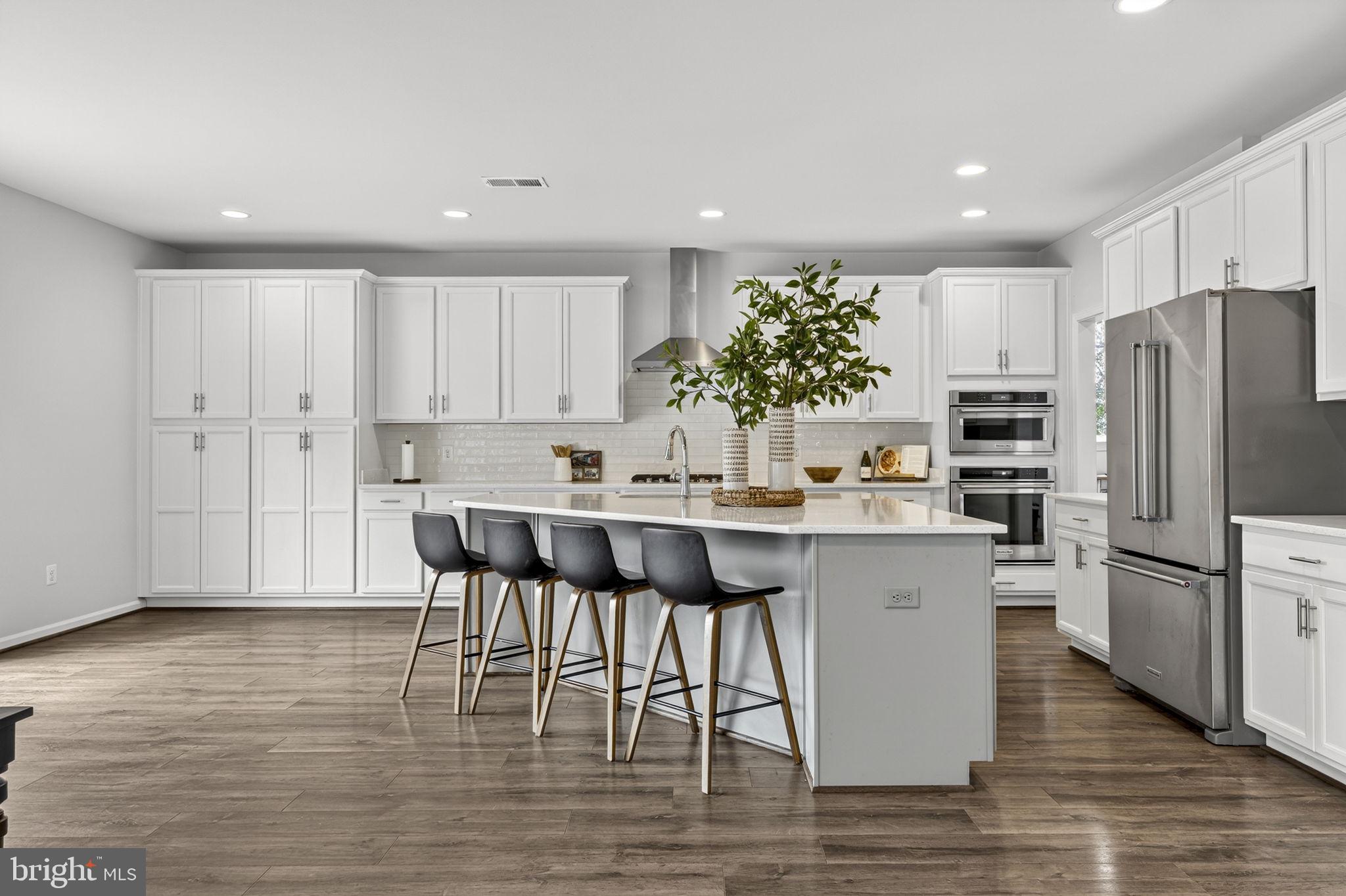 WATERFORD DOWNS - Residential