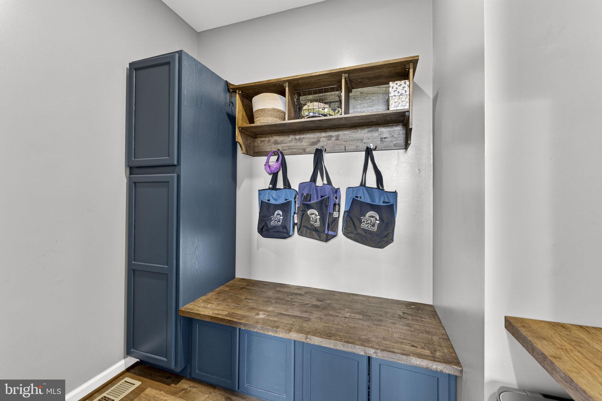 WATERFORD DOWNS - Residential