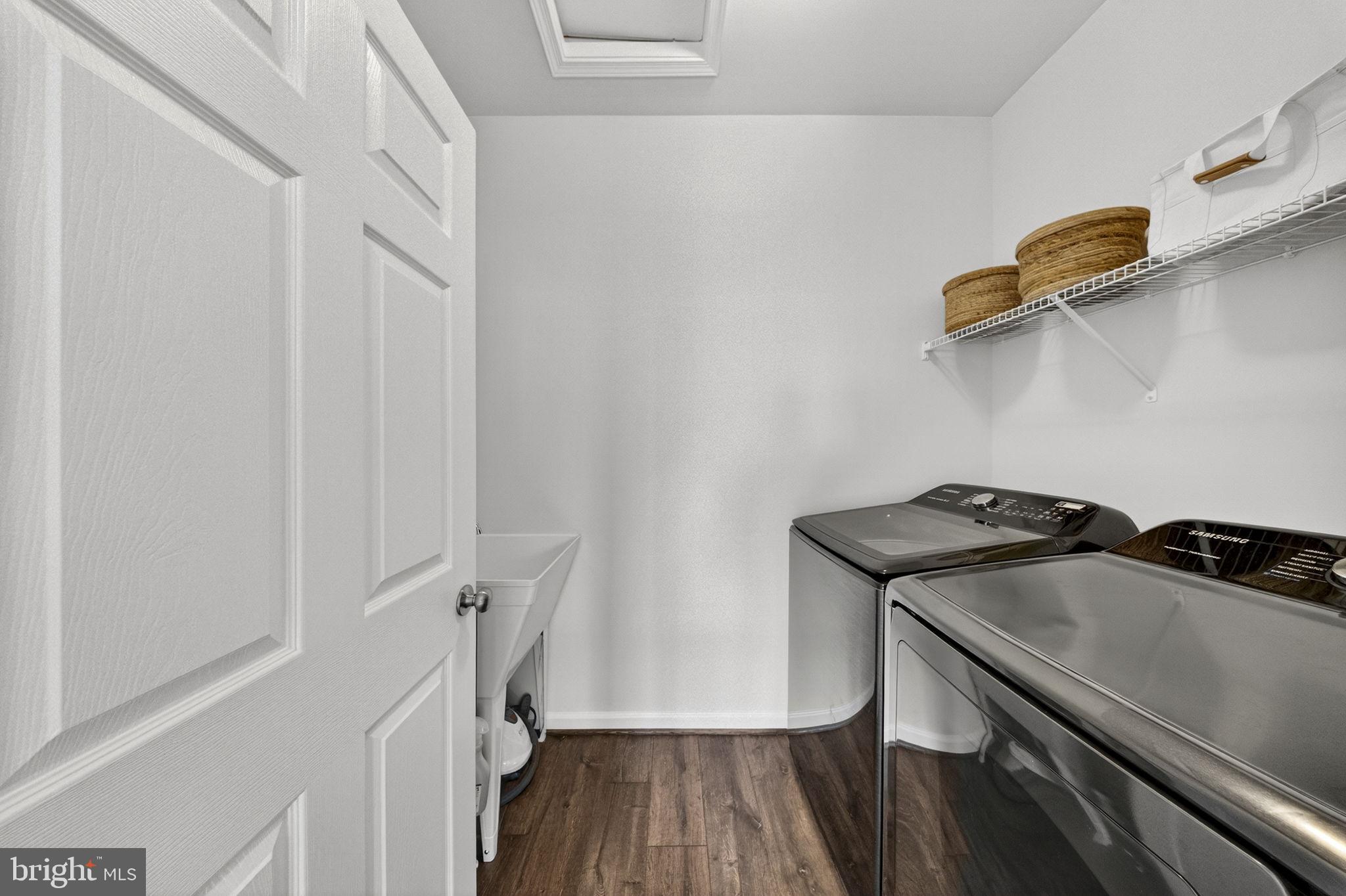 WATERFORD DOWNS - Residential