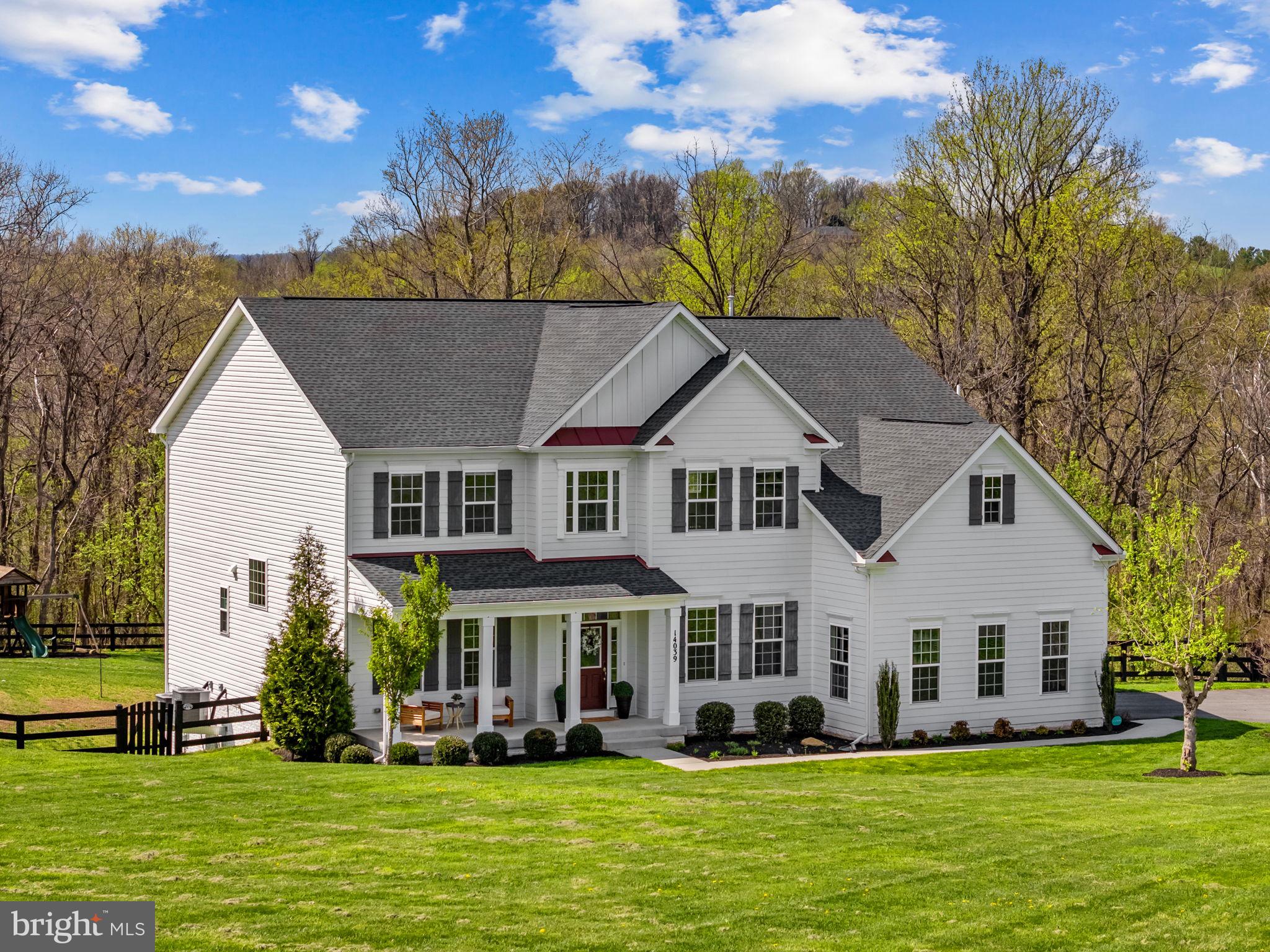 WATERFORD DOWNS - Residential