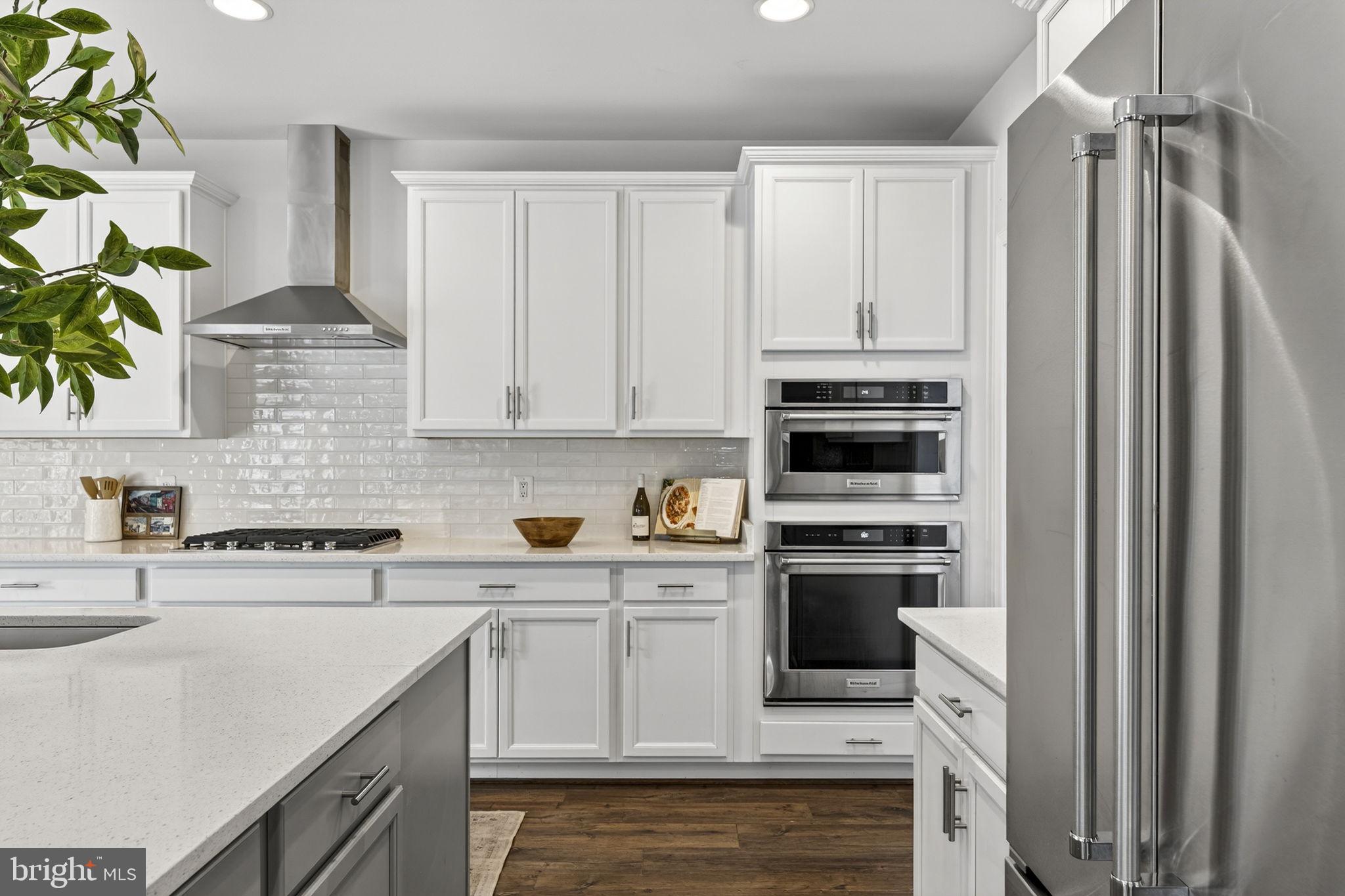 WATERFORD DOWNS - Residential