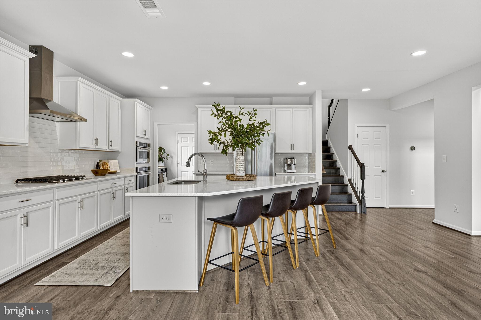 WATERFORD DOWNS - Residential