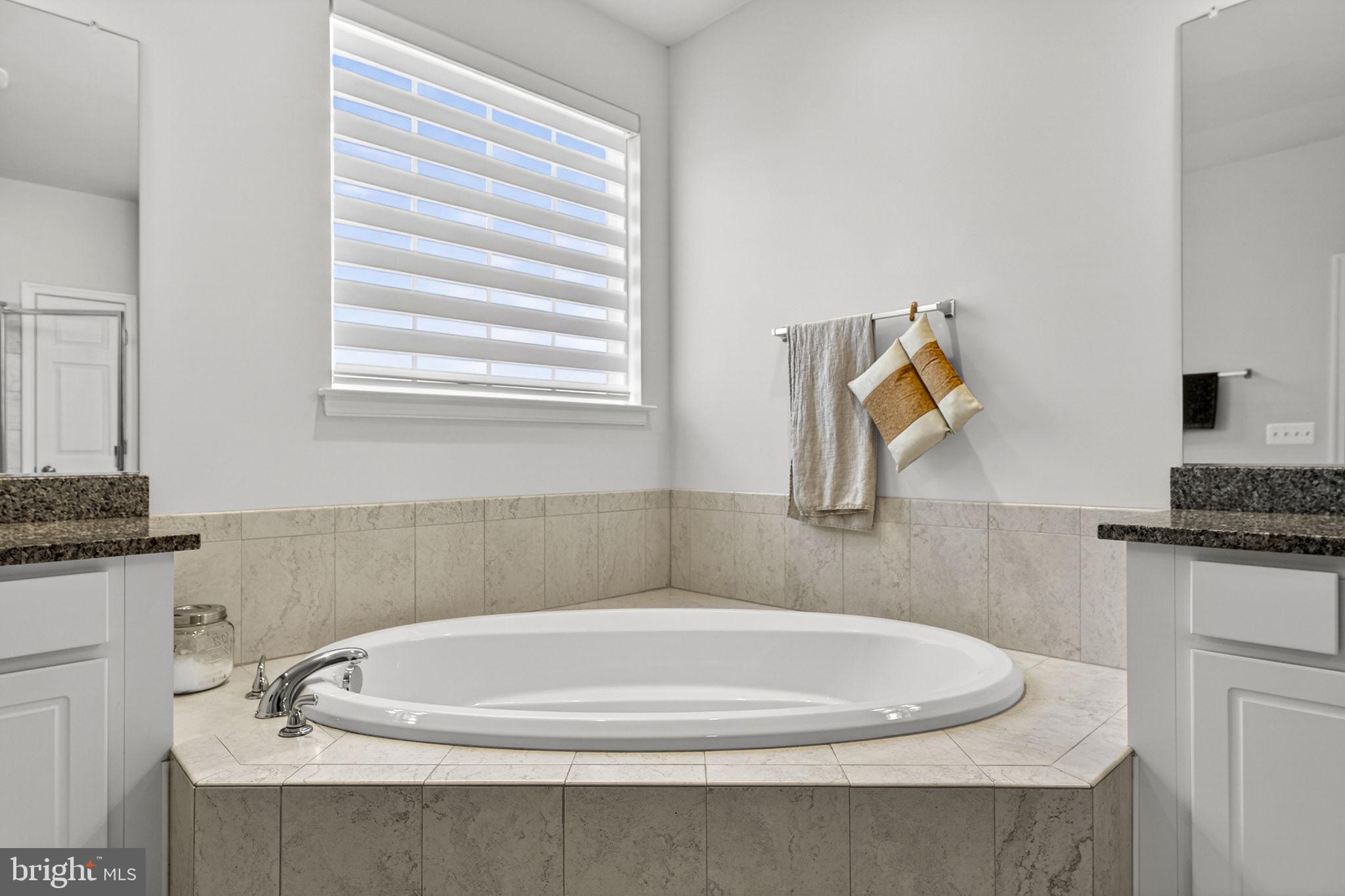 WATERFORD DOWNS - Residential