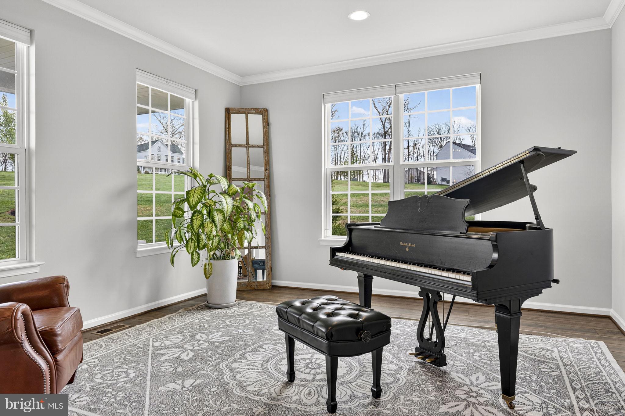 WATERFORD DOWNS - Residential