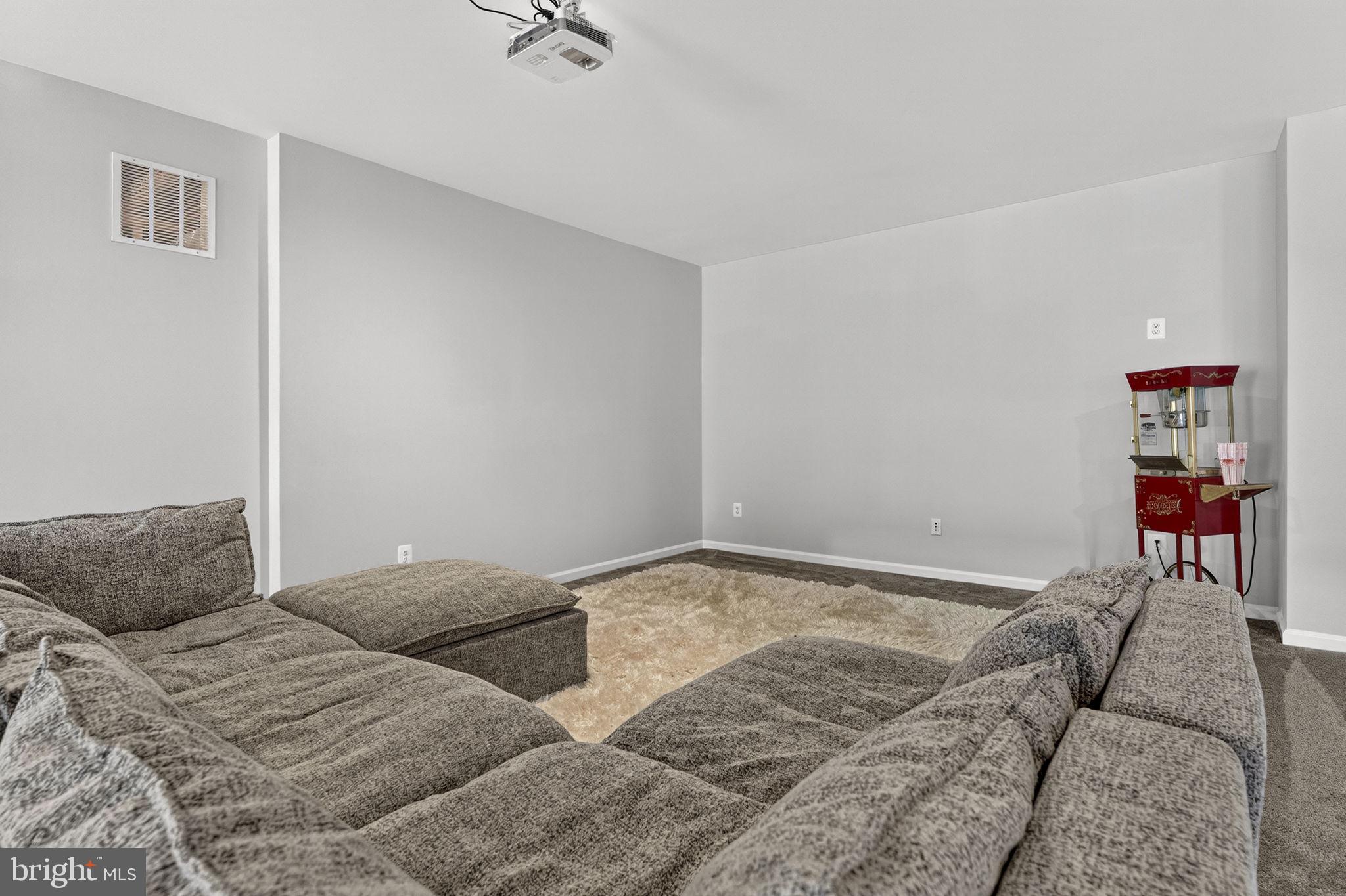 WATERFORD DOWNS - Residential