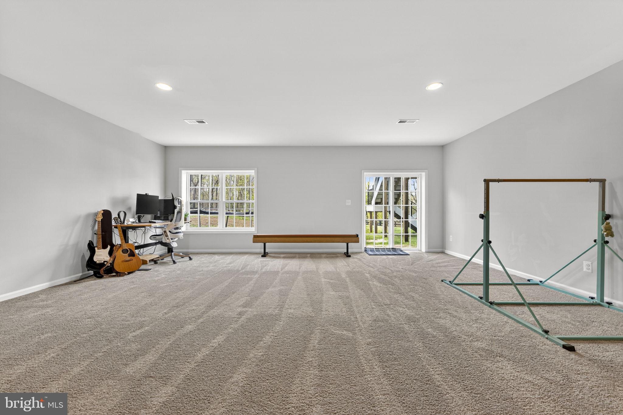 WATERFORD DOWNS - Residential