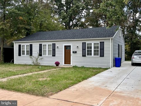 Photo of 1612 Lorimer Road, GLEN BURNIE, MD 21061 (MLS # MDAA2129578) Photo of 1612 Lorimer Road, GLEN BURNIE, MD 21061 (MLS # MDAA2129578)