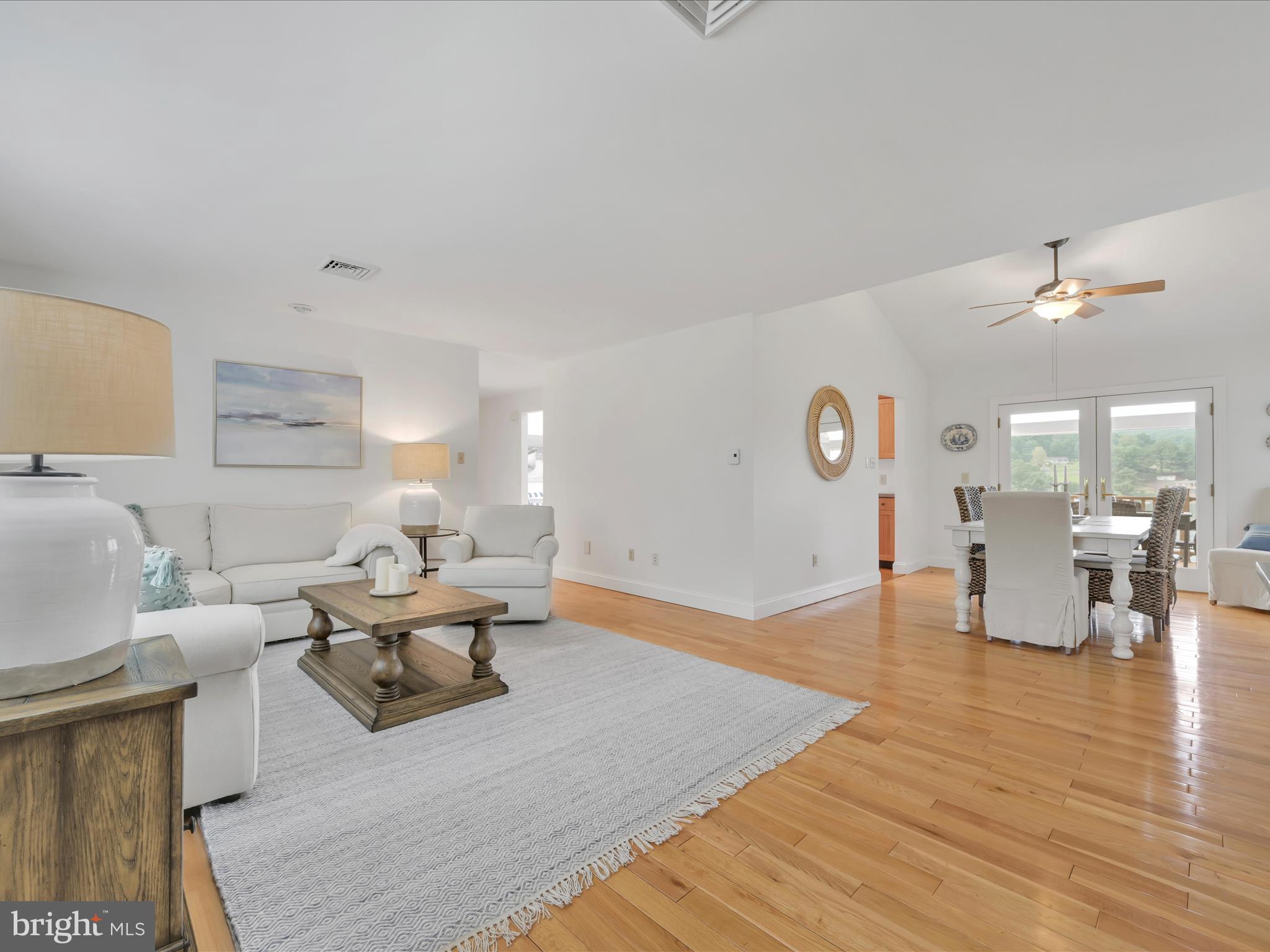 LAKE WYNONAH - Residential