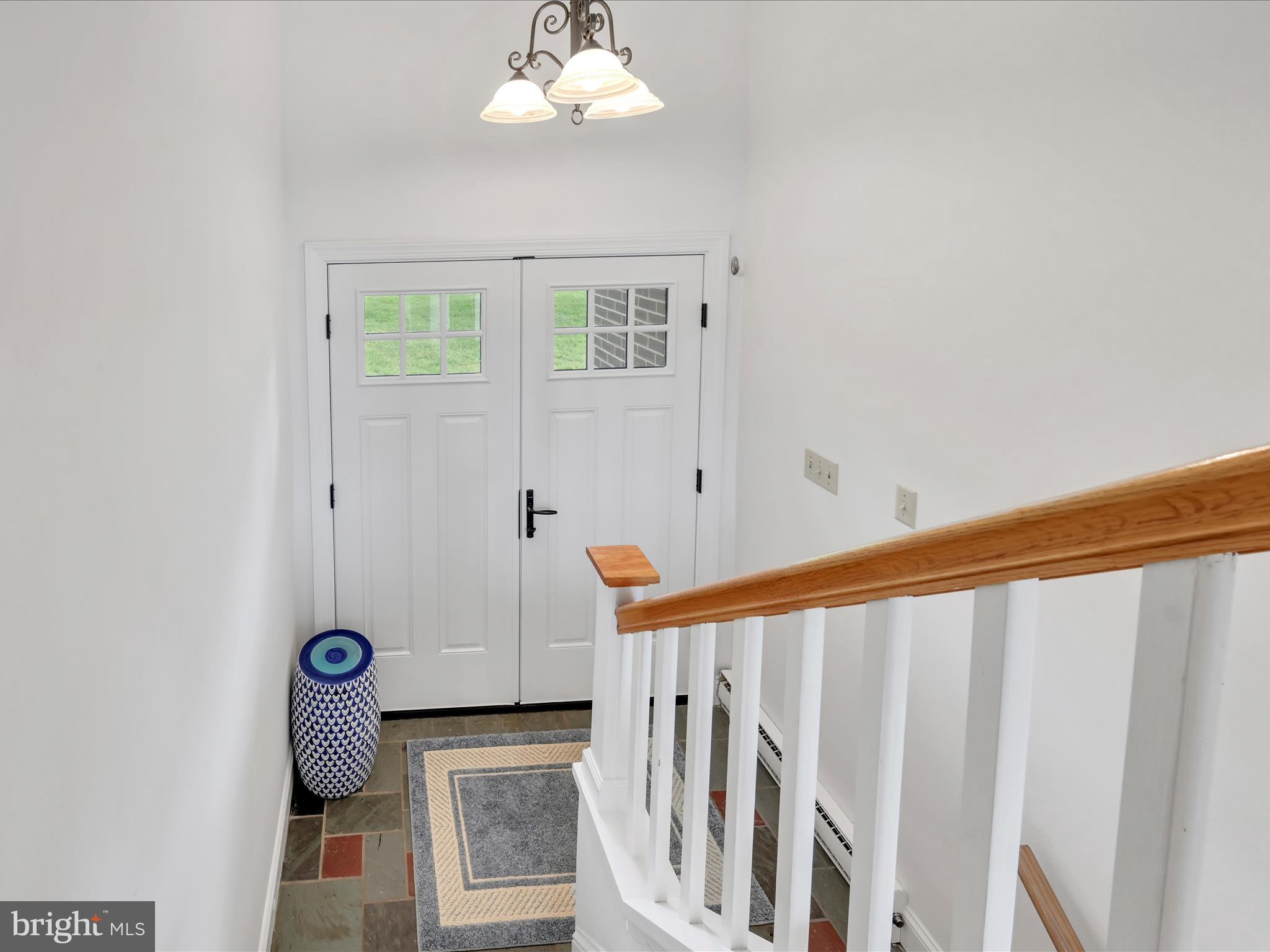 LAKE WYNONAH - Residential