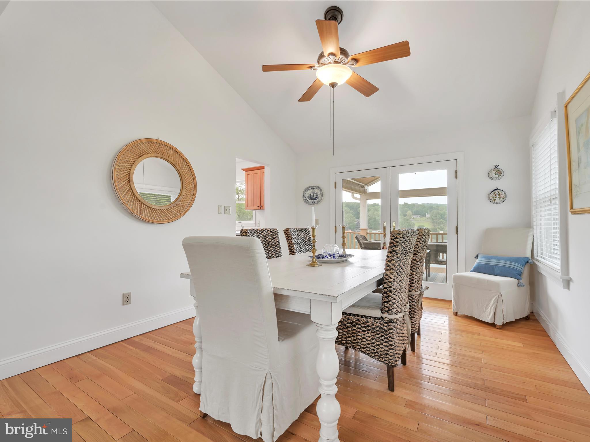 LAKE WYNONAH - Residential