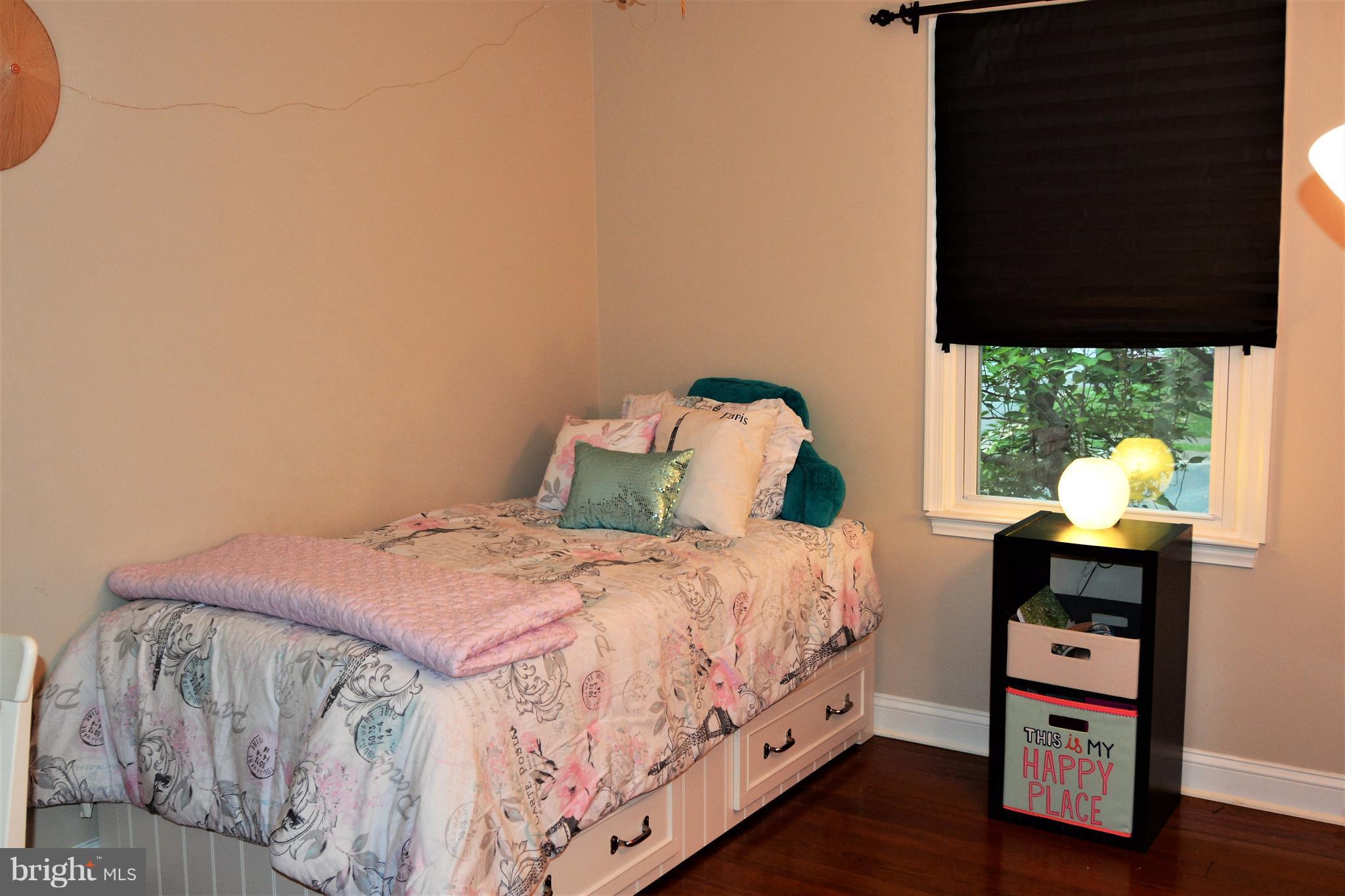 COMSTOCK - Residential Lease