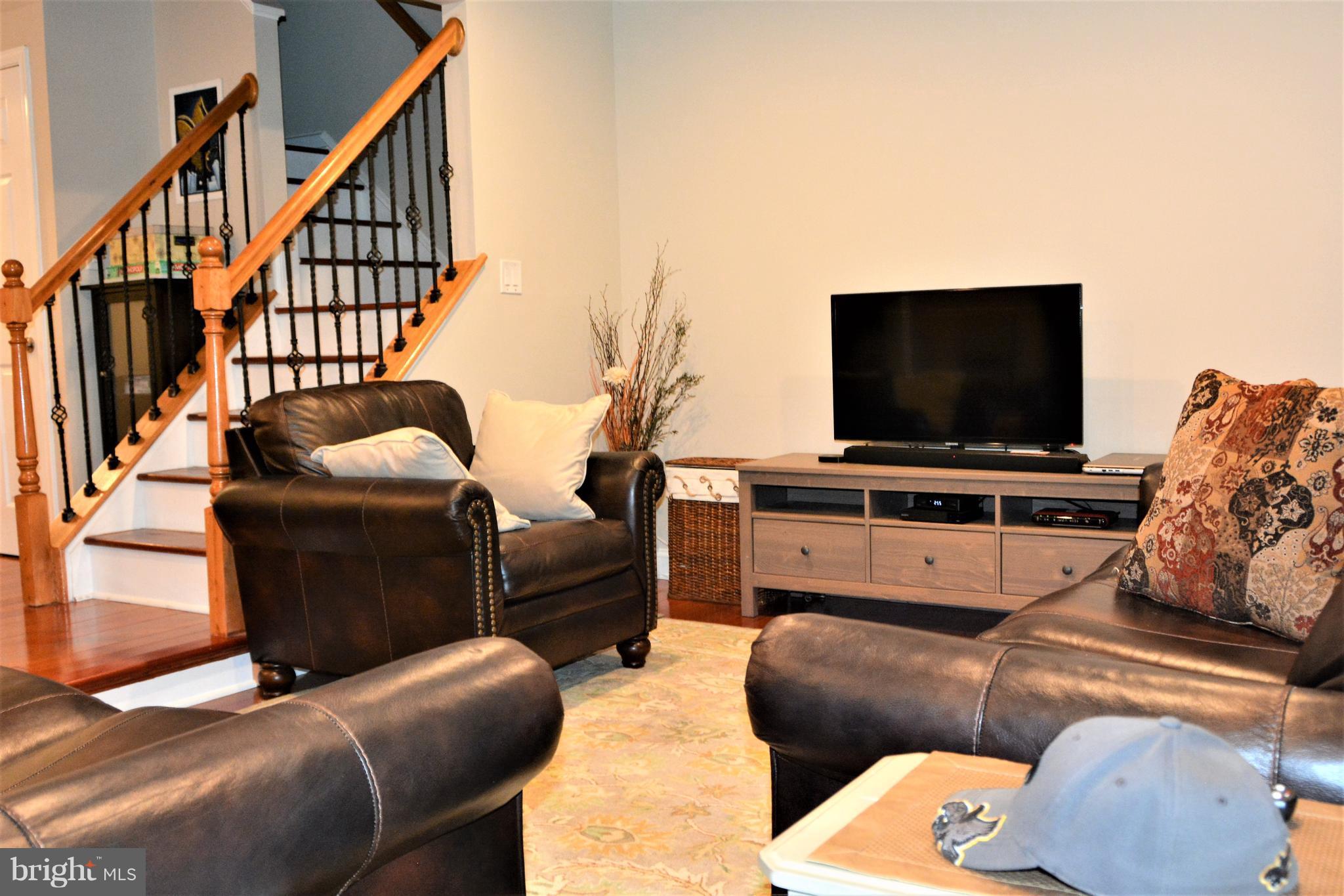 COMSTOCK - Residential Lease